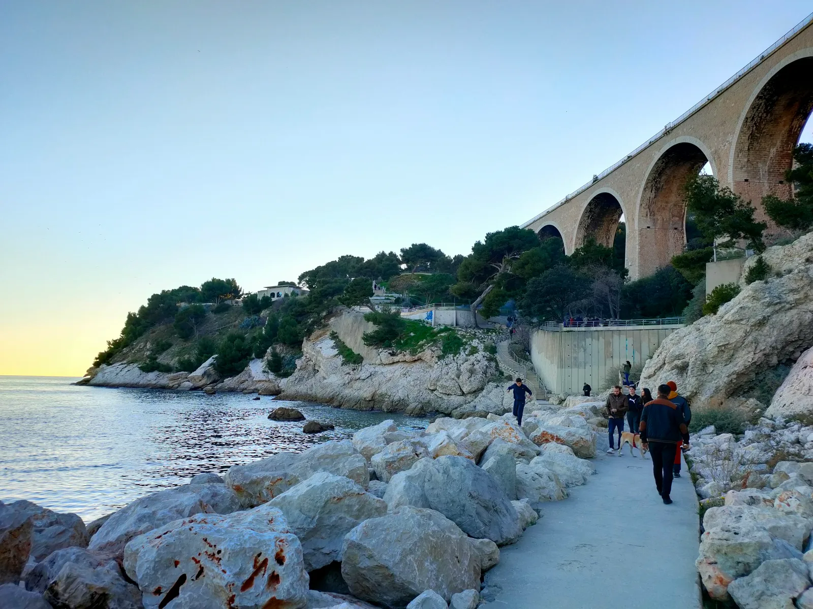 Jardin de Corbières — romantic guide Marseille