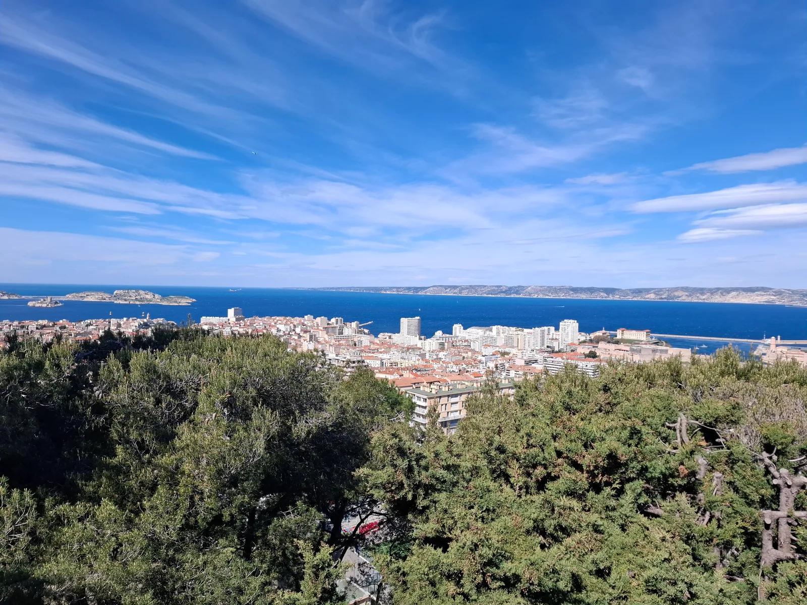 Atmosphere at Les Petits Trains de Marseille Marseille — travel photo