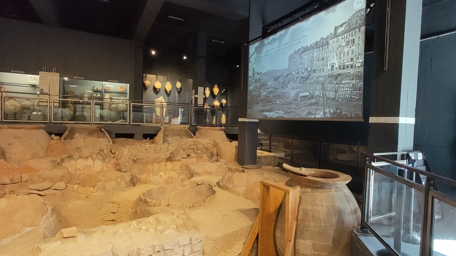 Details at Museum of the Roman Docks Marseille — travel photo