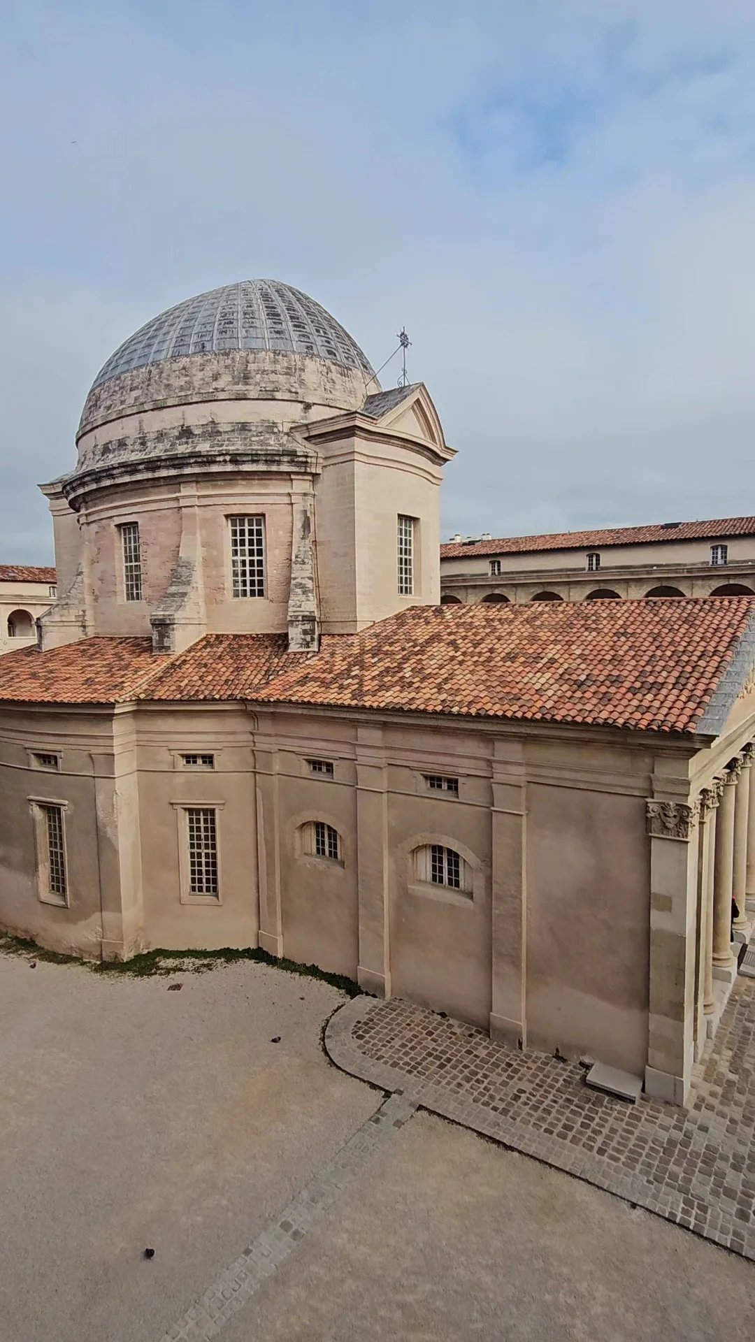 Details at Old Charity Center Marseille — travel photo