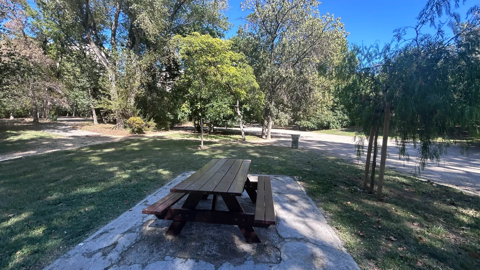 Old Mill Park — romantic guide Marseille