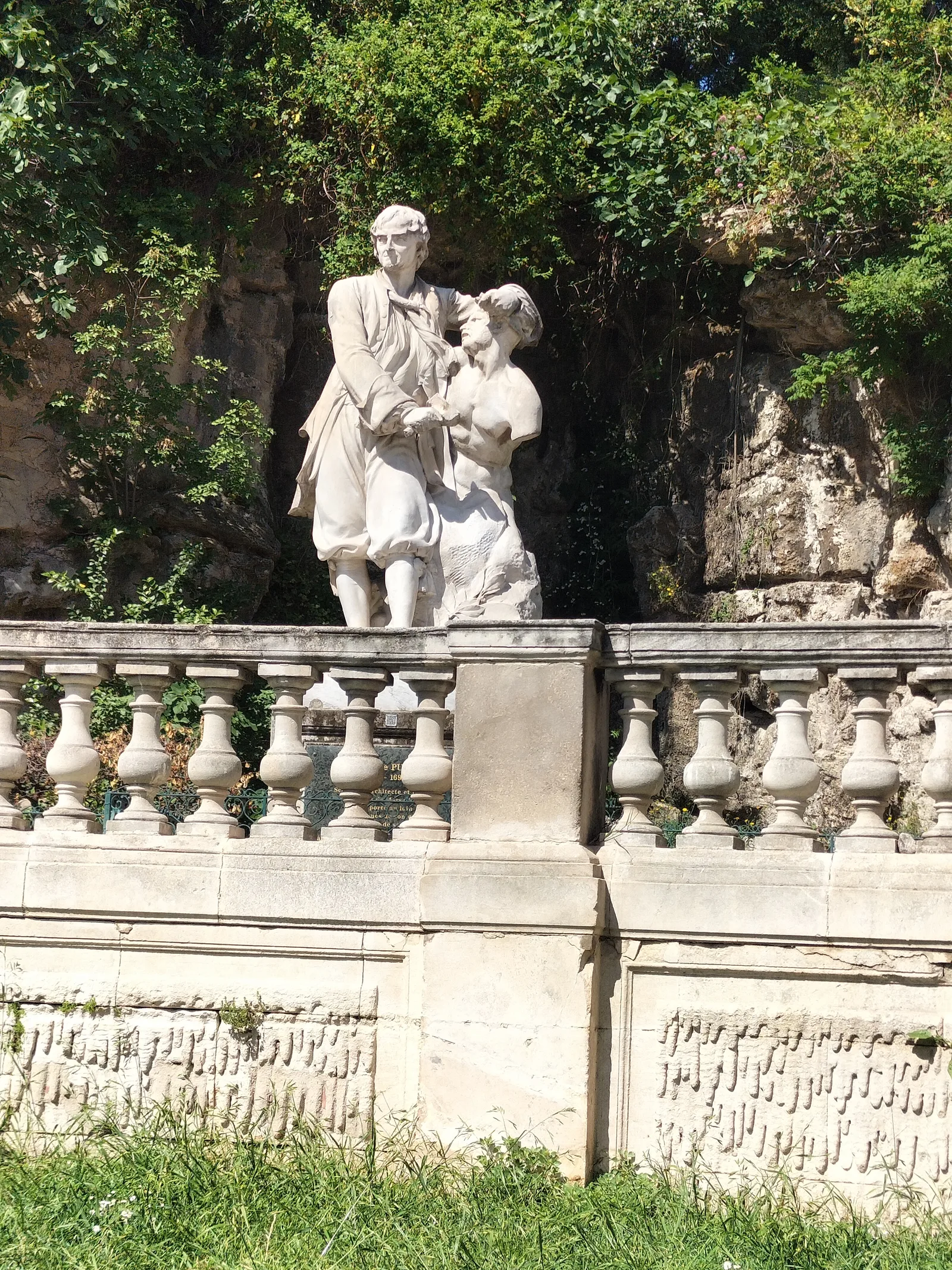 Details at Parc Pierre Puget Marseille — travel photo