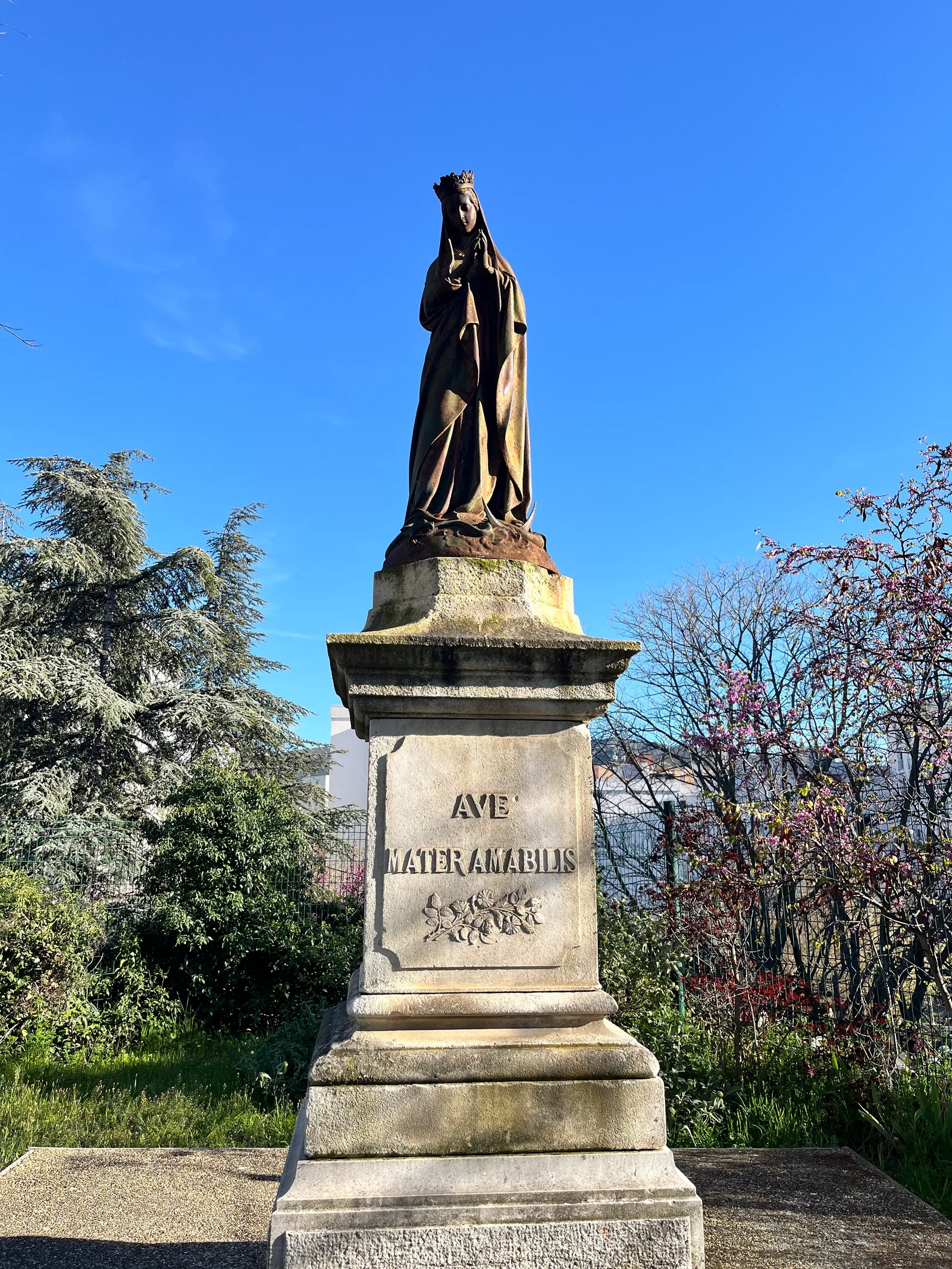 Park of La Mirabelle — budget guide Marseille
