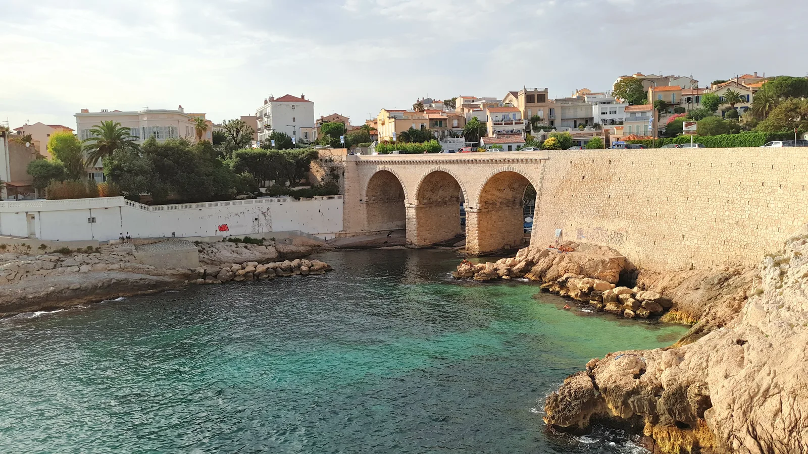 Interior at Pont de la Fausse Monnaie Marseille — travel photo