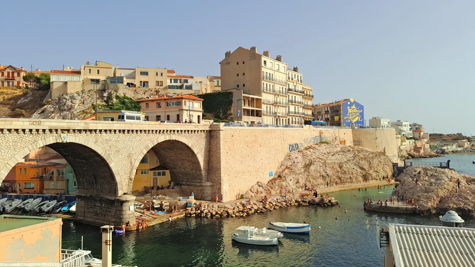 Atmosphere at Pont du Vallon des Auffes Marseille — travel photo