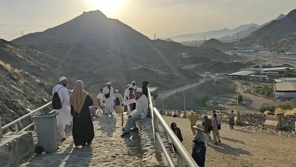 Interior at Ghare hira new track Mecca — travel photo