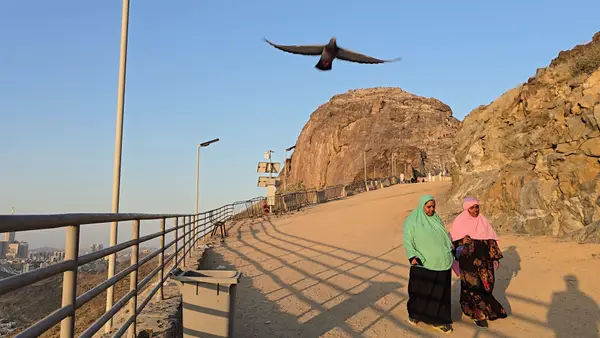 Details at Ghare hira new track Mecca — travel photo