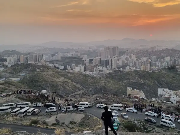 Atmosphere at Jabal Khandamah View Point Mecca — travel photo