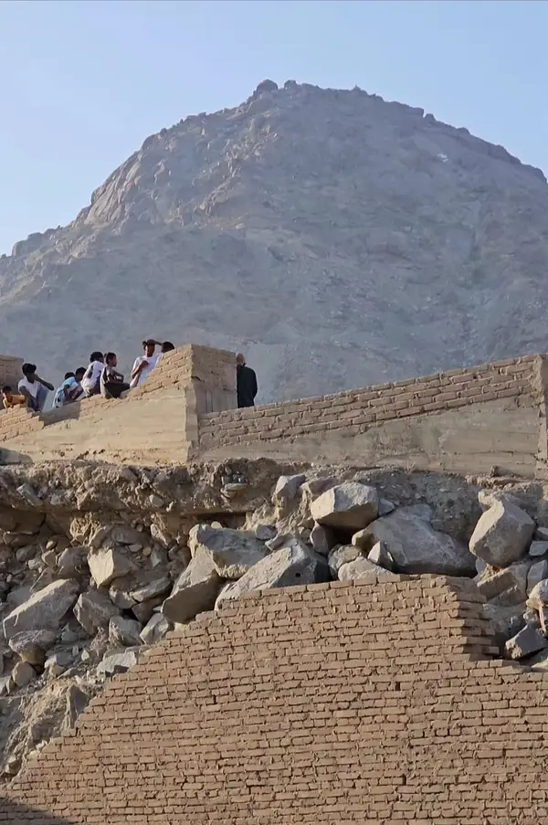 Interior at غار ثور Mecca — travel photo