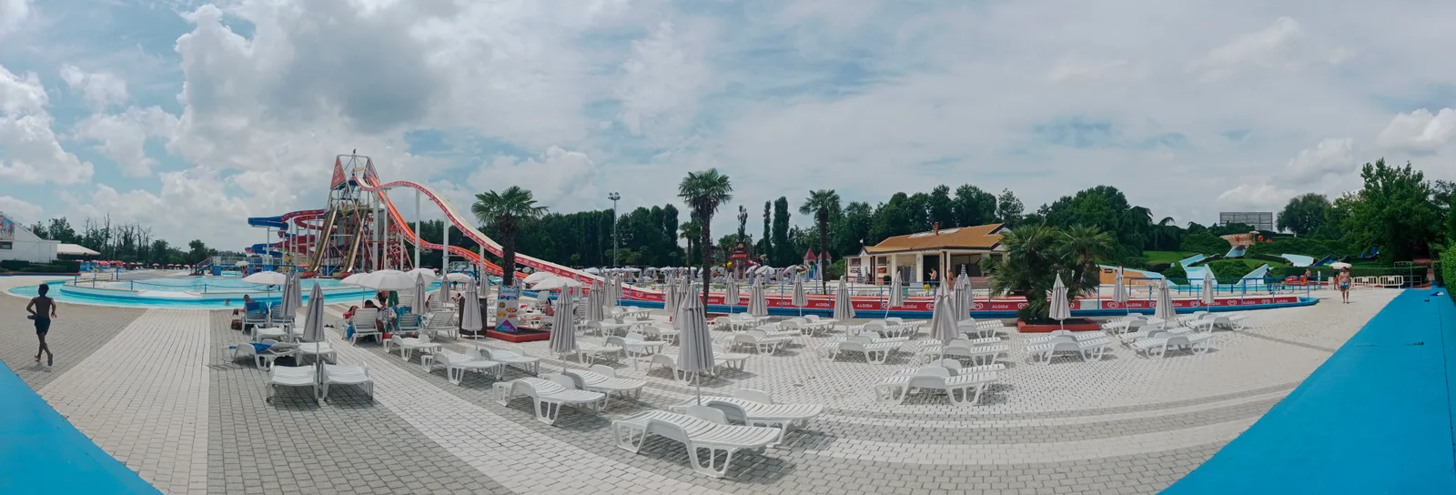Details at Acquatica Park Milan — travel photo