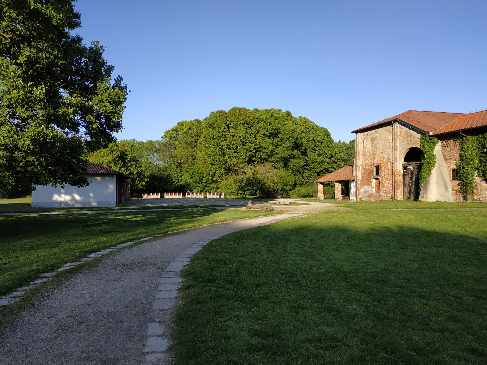 Boscoincittà — budget guide Milan