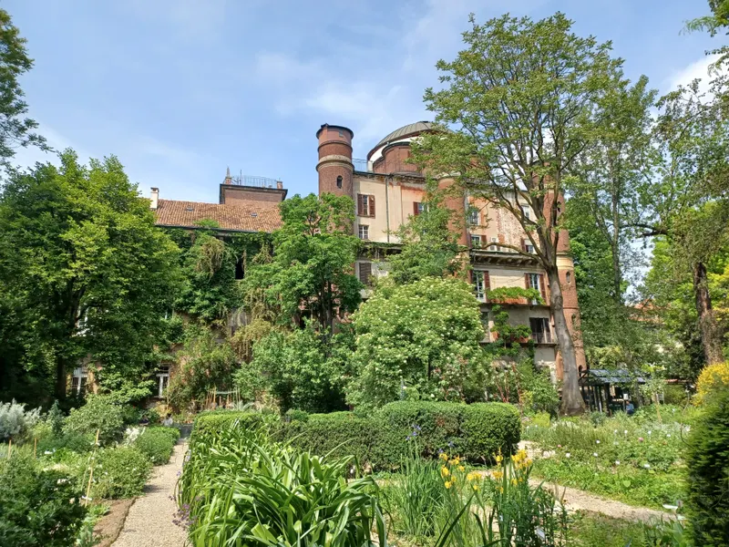 Brera Botanical Garden