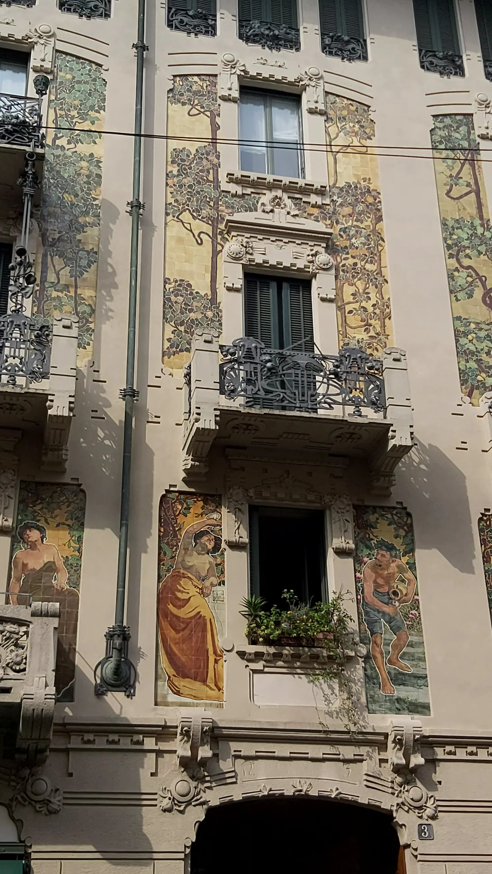 Atmosphere at Casa Galimberti Milan — travel photo