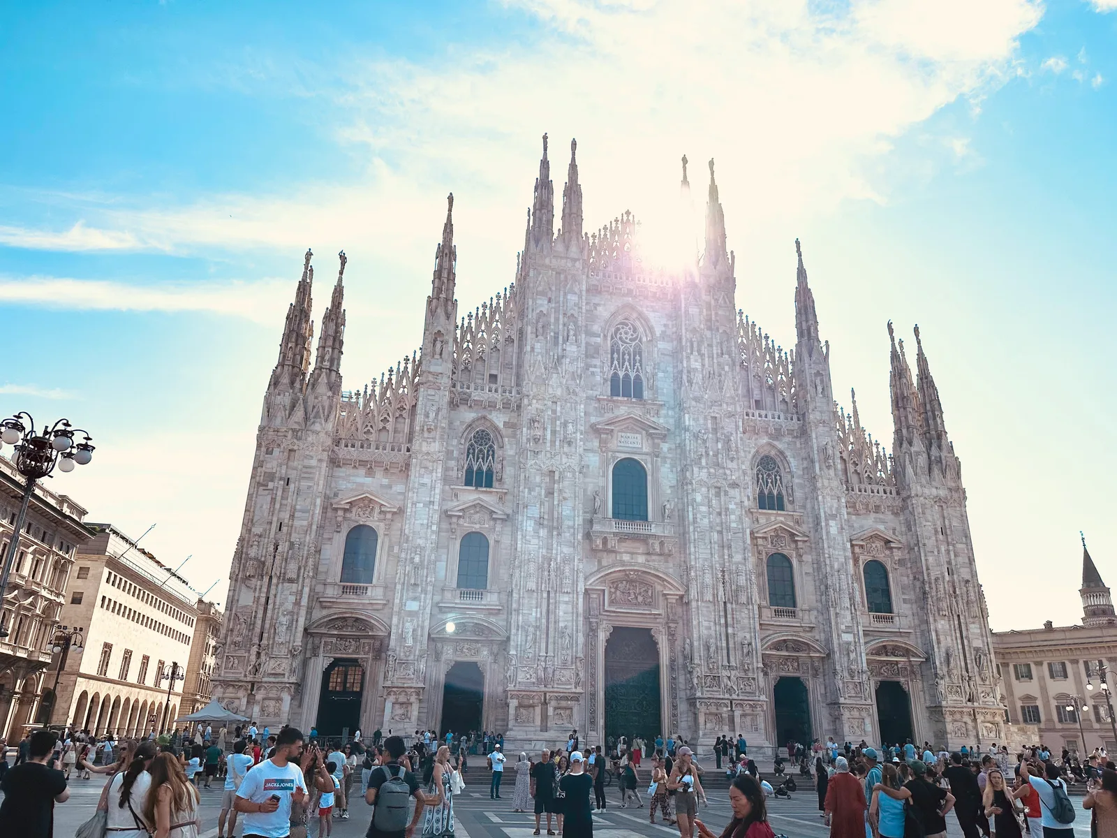 Main view at Duomo di Milano Milan — travel photo