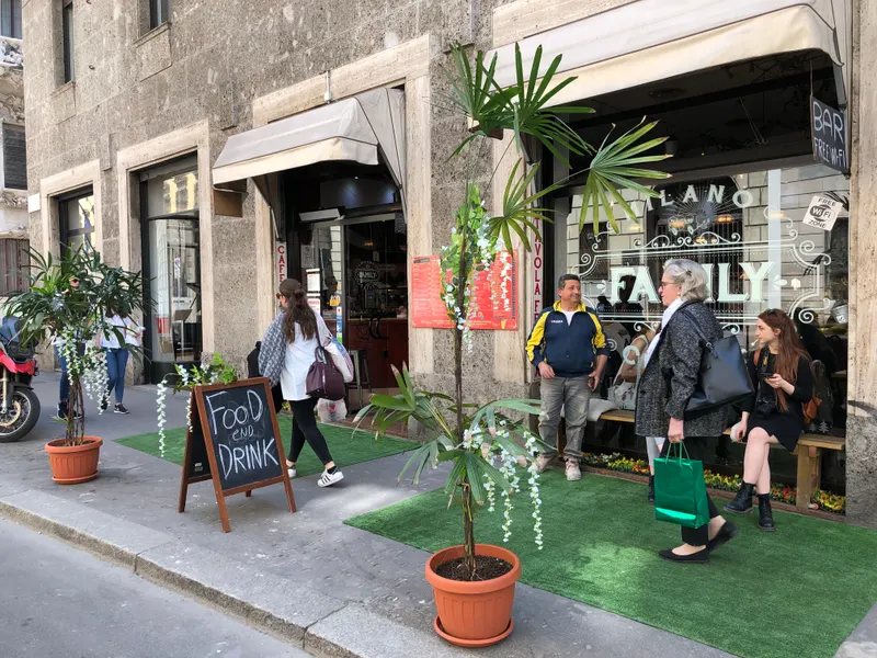 Family Caffè Milano
