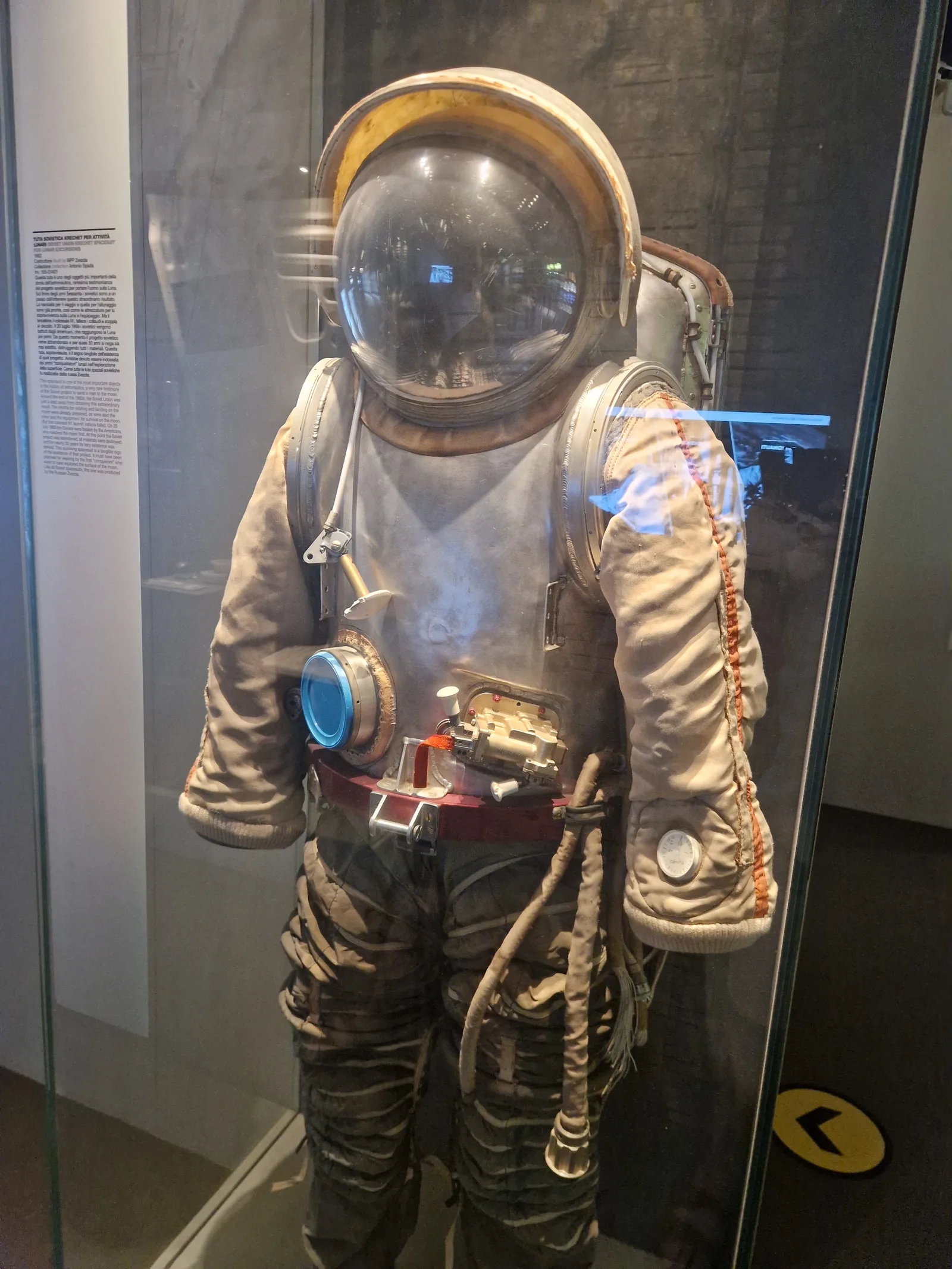 Interior at Leonardo da Vinci Museum of Science and Technology Milan — travel photo