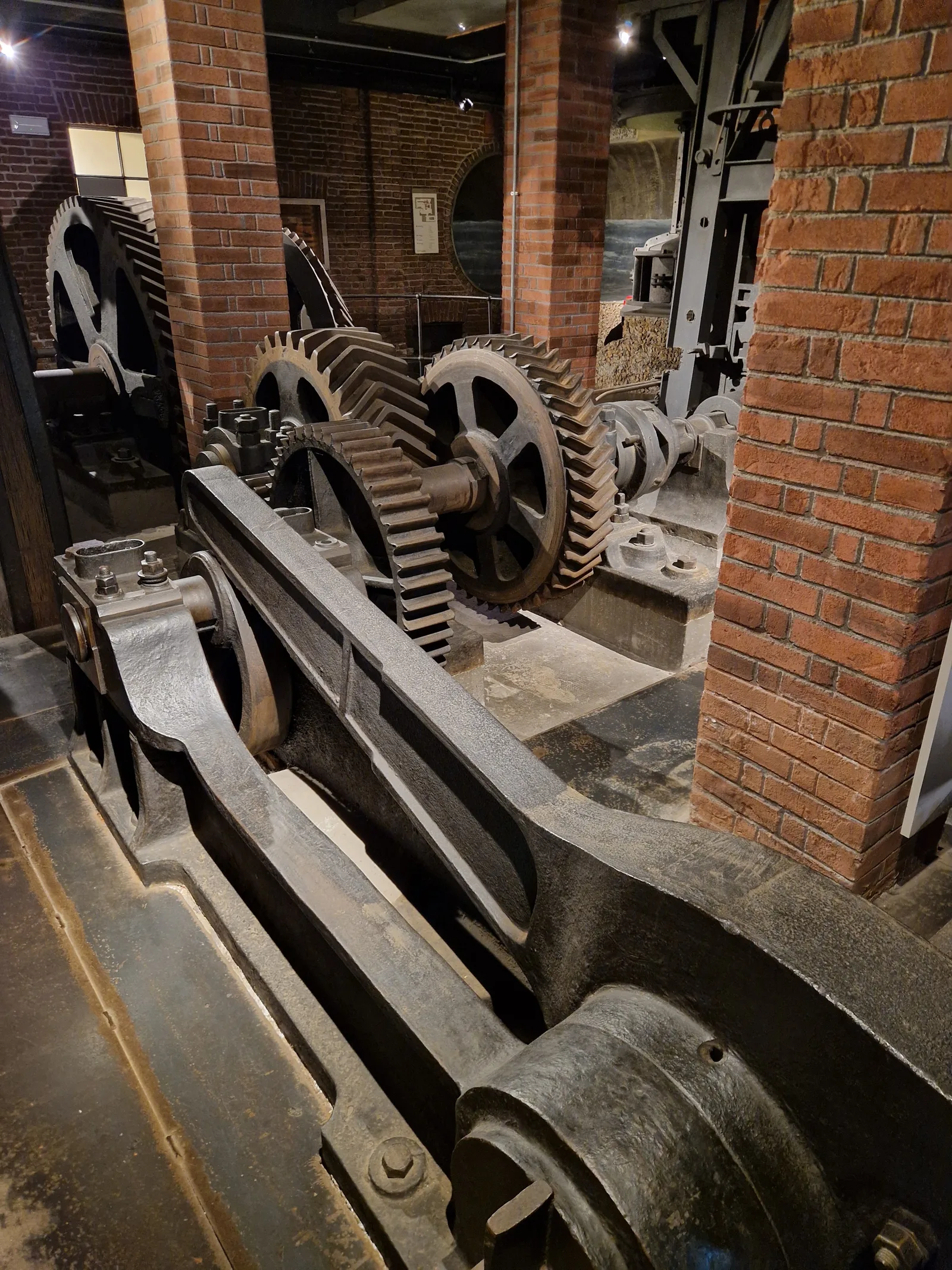Atmosphere at Leonardo da Vinci Museum of Science and Technology Milan — travel photo