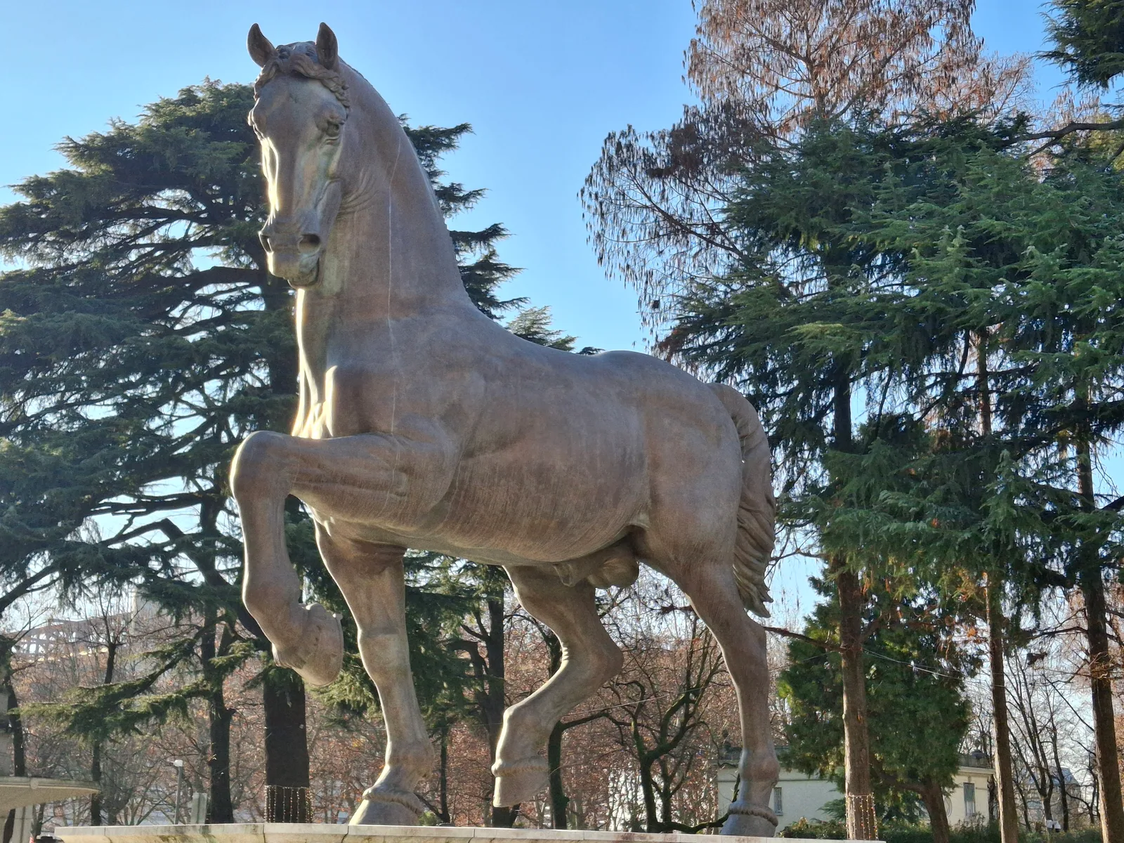 Details at Leonardo's Horse Milan — travel photo