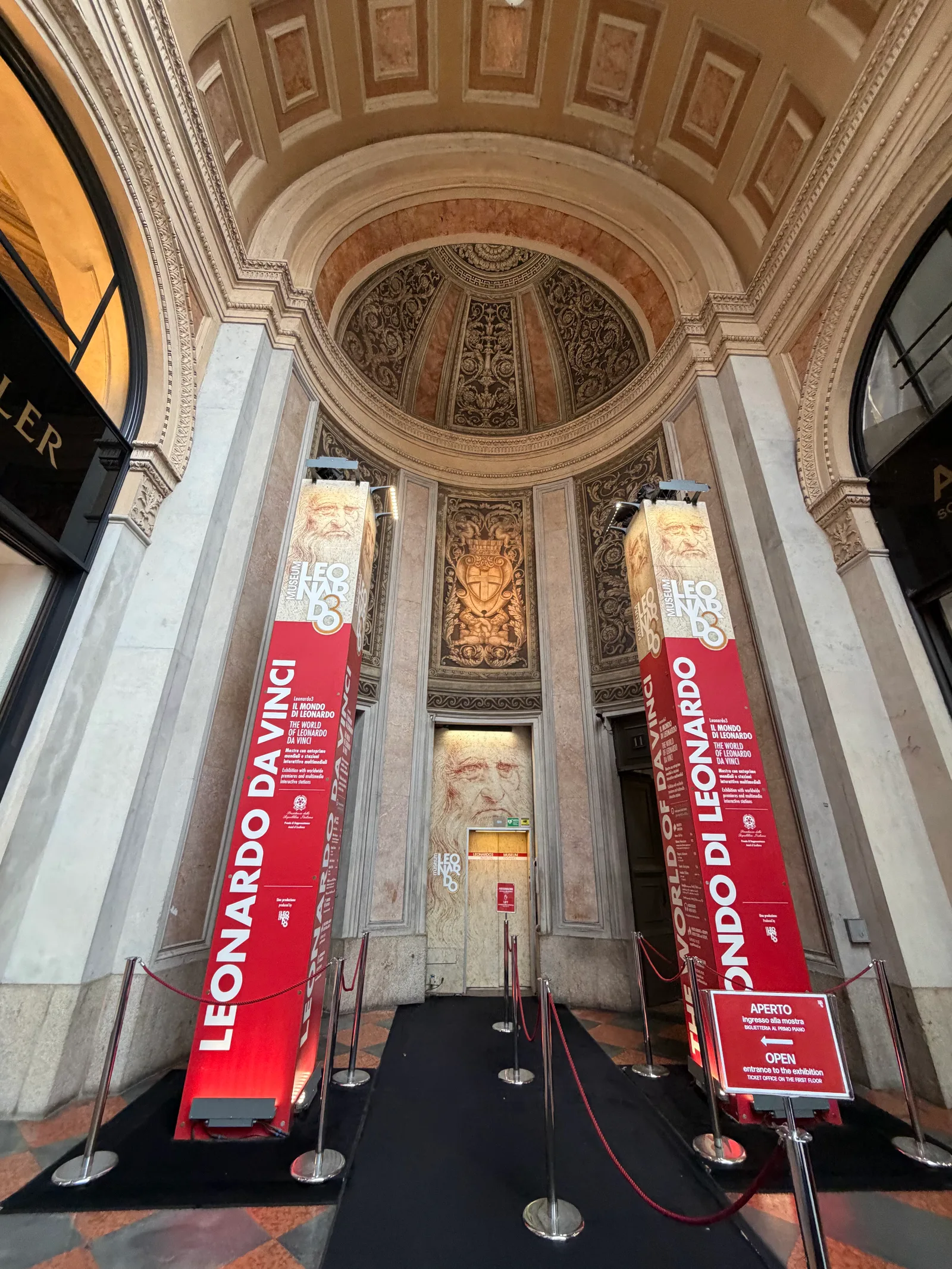 Main view at Leonardo3 Milan — travel photo