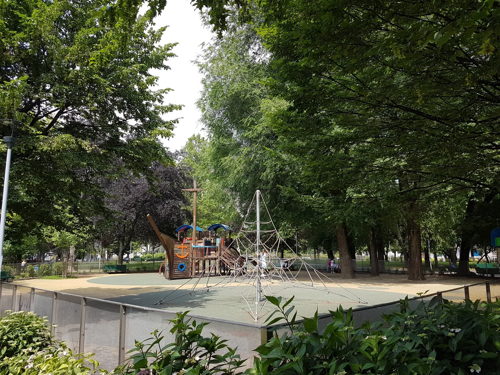 Interior at Parco Don Luigi Giussani Milan — travel photo