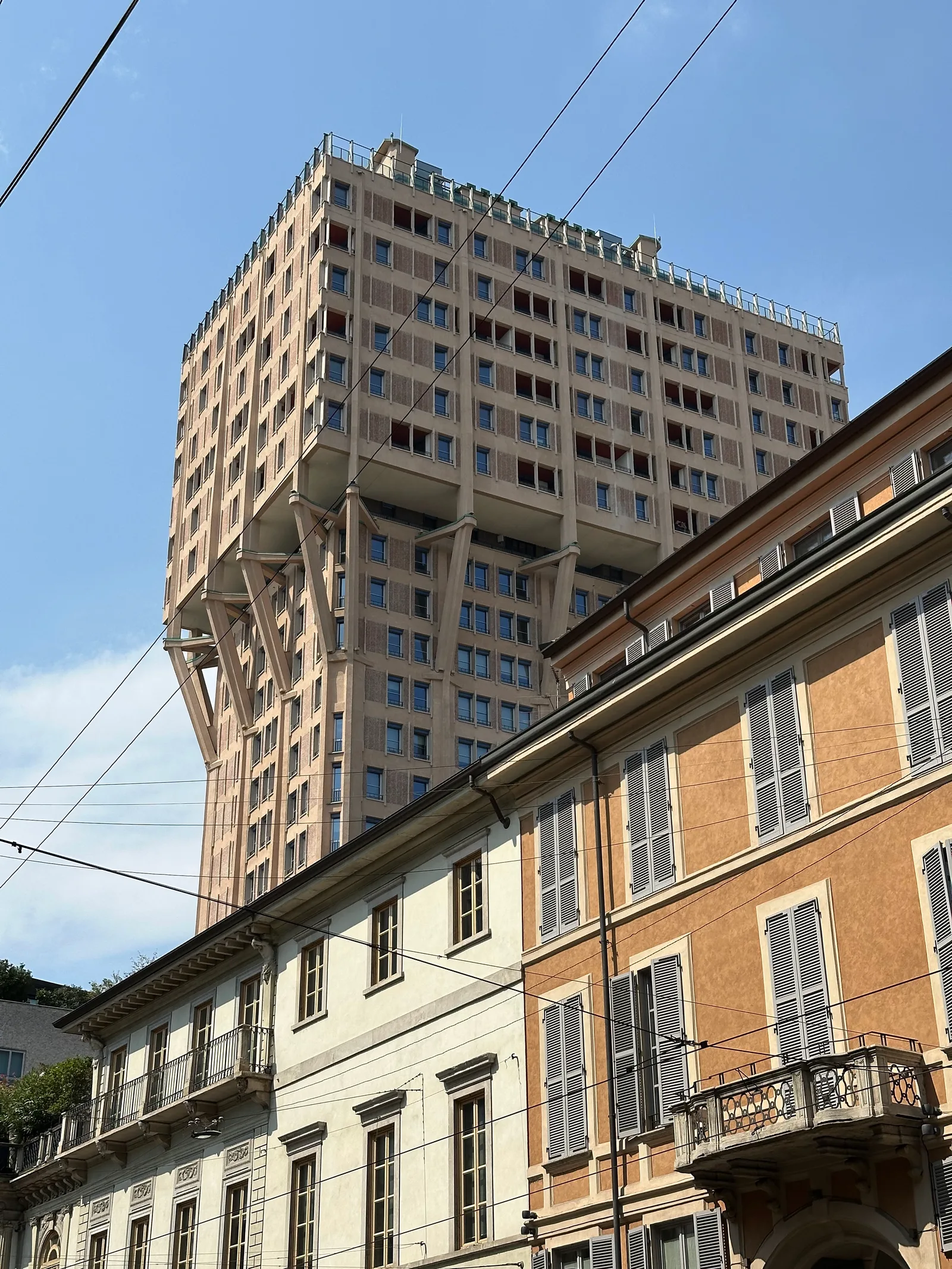 Main view at Velasca Tower Milan — travel photo