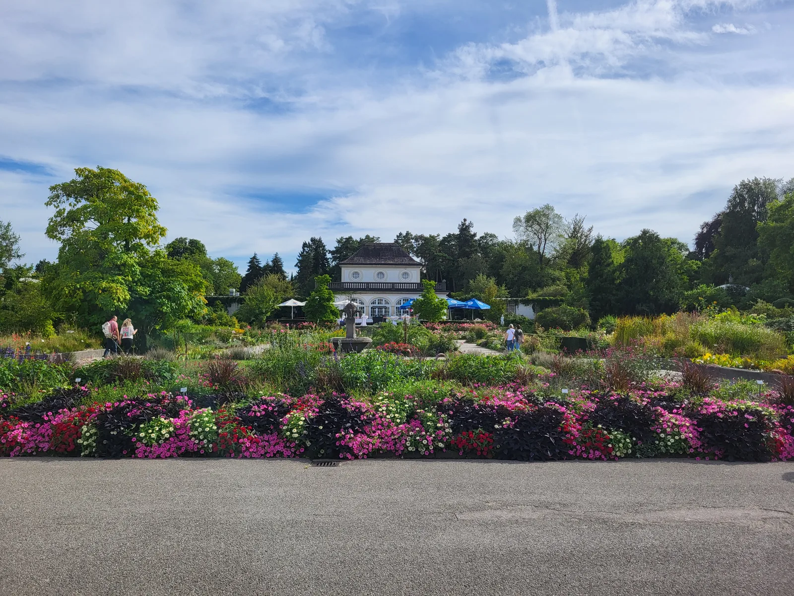 Main view at Botanical Garden Munich-Nymphenburg Munich — travel photo