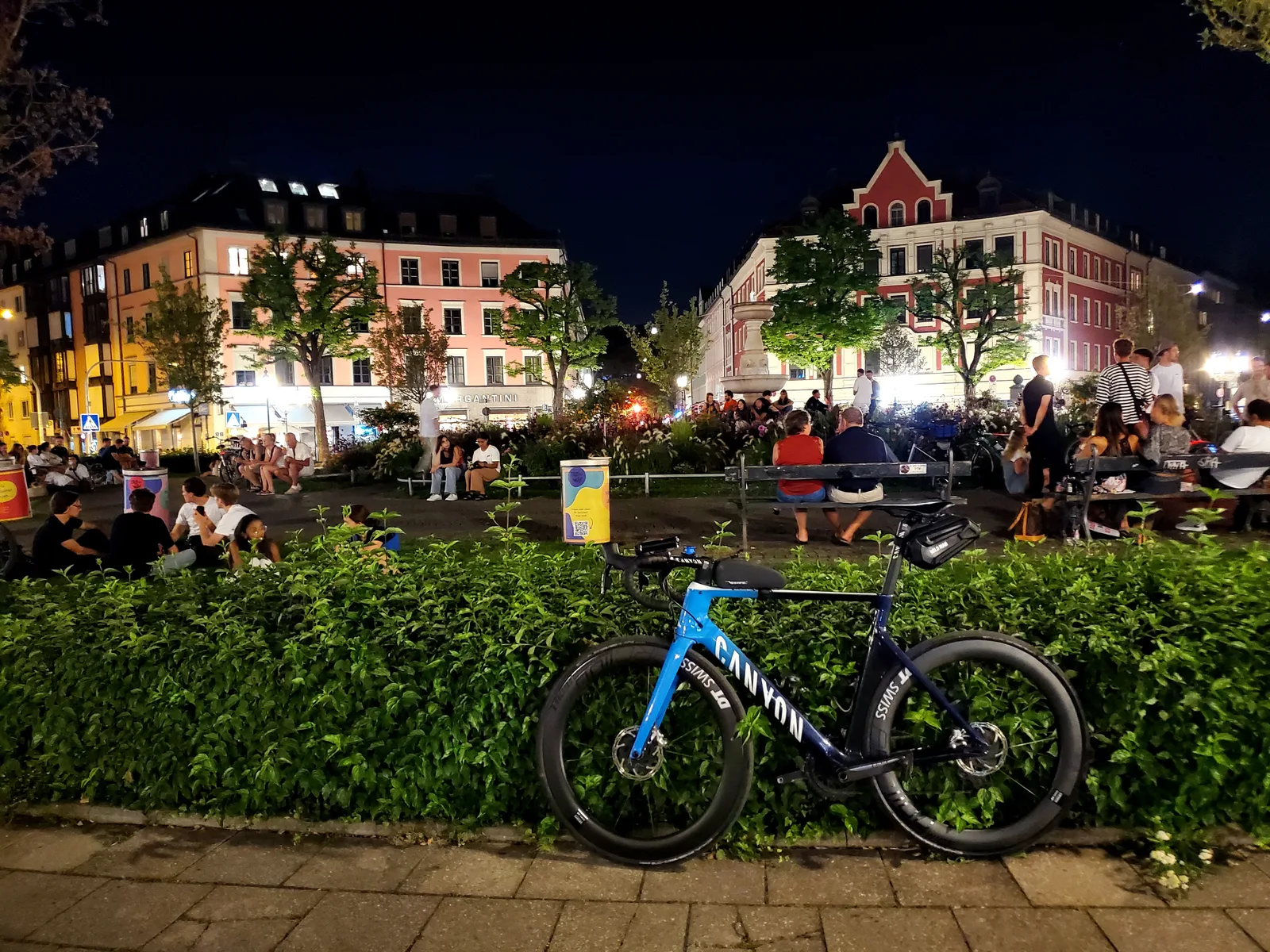 Atmosphere at Gärtnerplatz Munich — travel photo