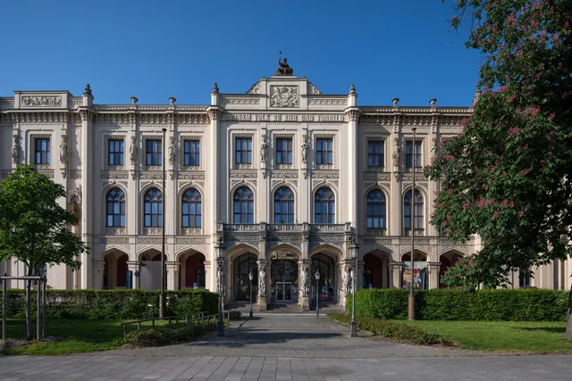 Museum Five Continents — Museum in Munich