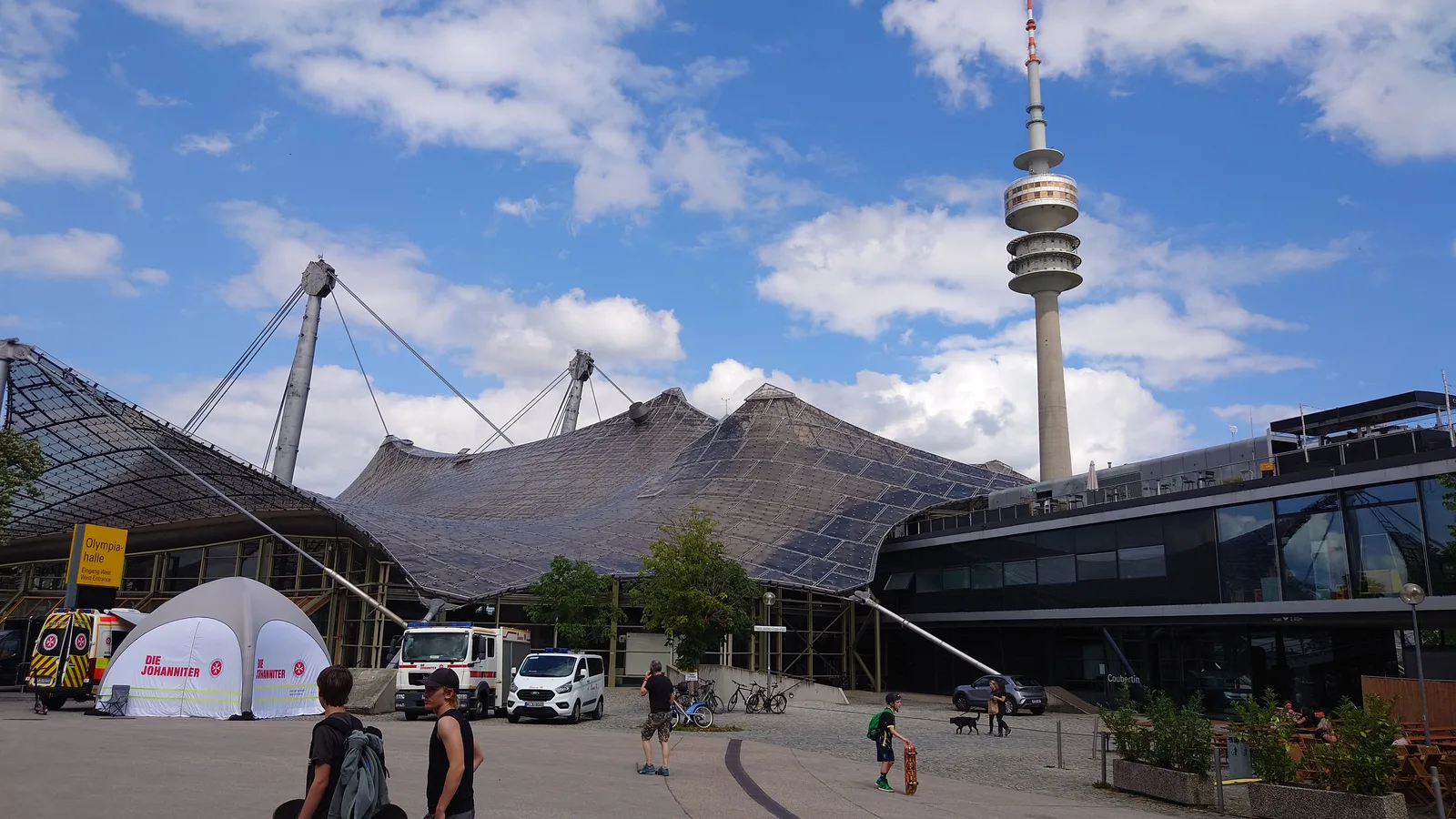 Atmosphere at Olympiapark München Munich — travel photo