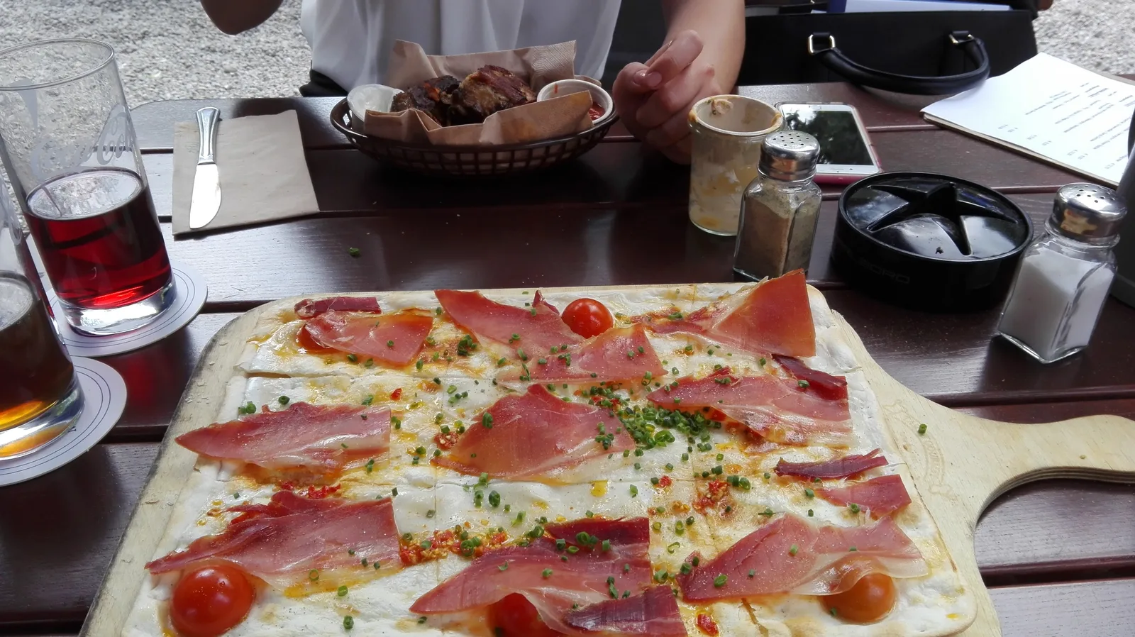 Atmosphere at Park Café Munich — travel photo