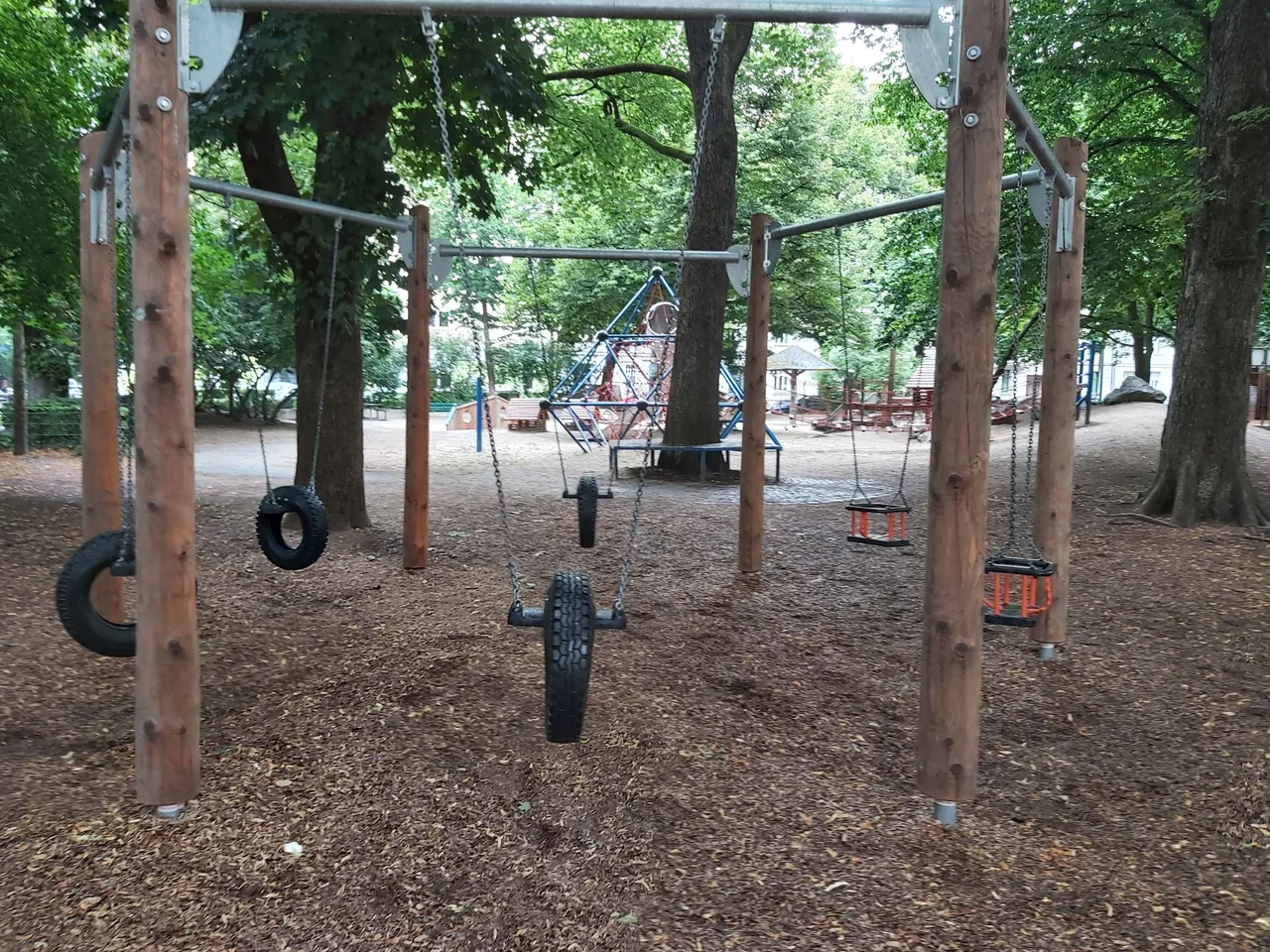 Spielplatz Am Glockenbach — family guide Munich