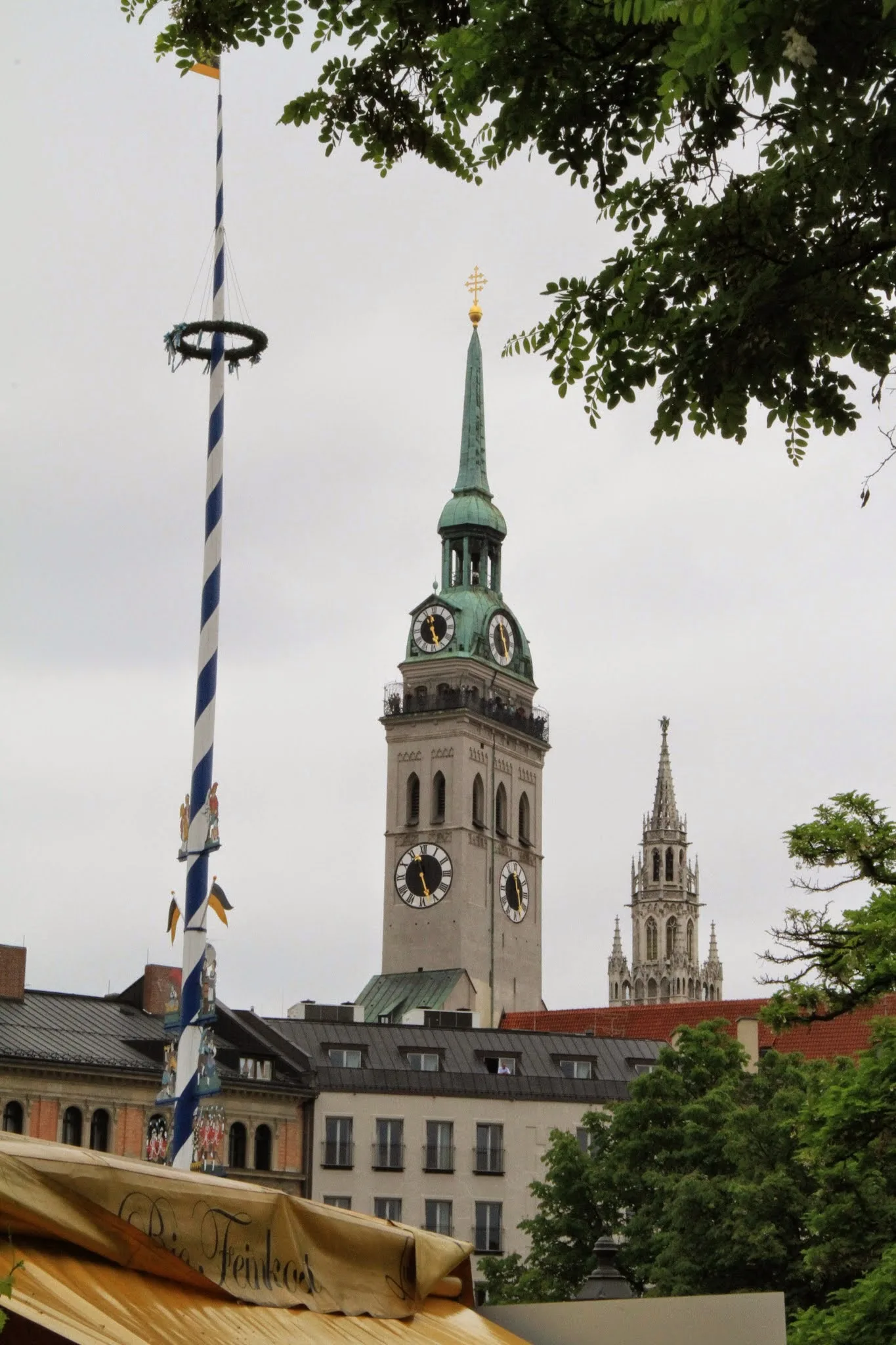 Interior at St. Peter's Church & Tower Munich — travel photo