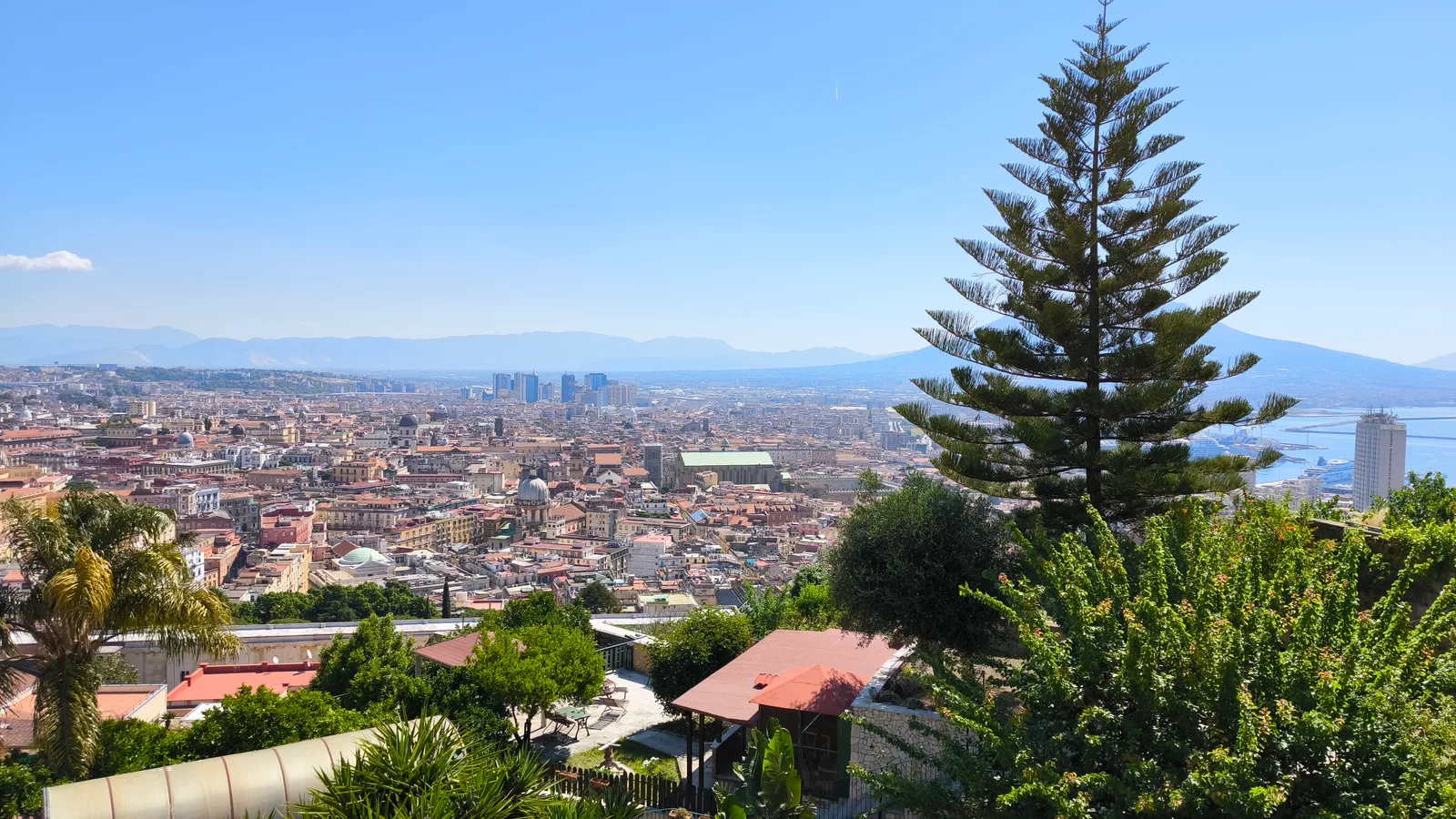 Interior at Best Viewpoint Napoli Naples — travel photo