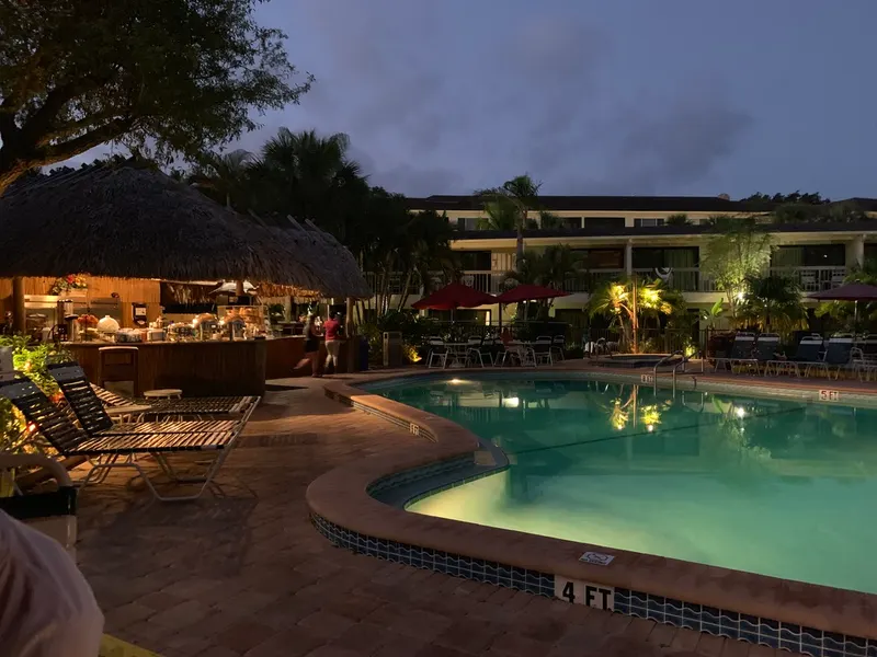 Best Western Naples Inn & Suites