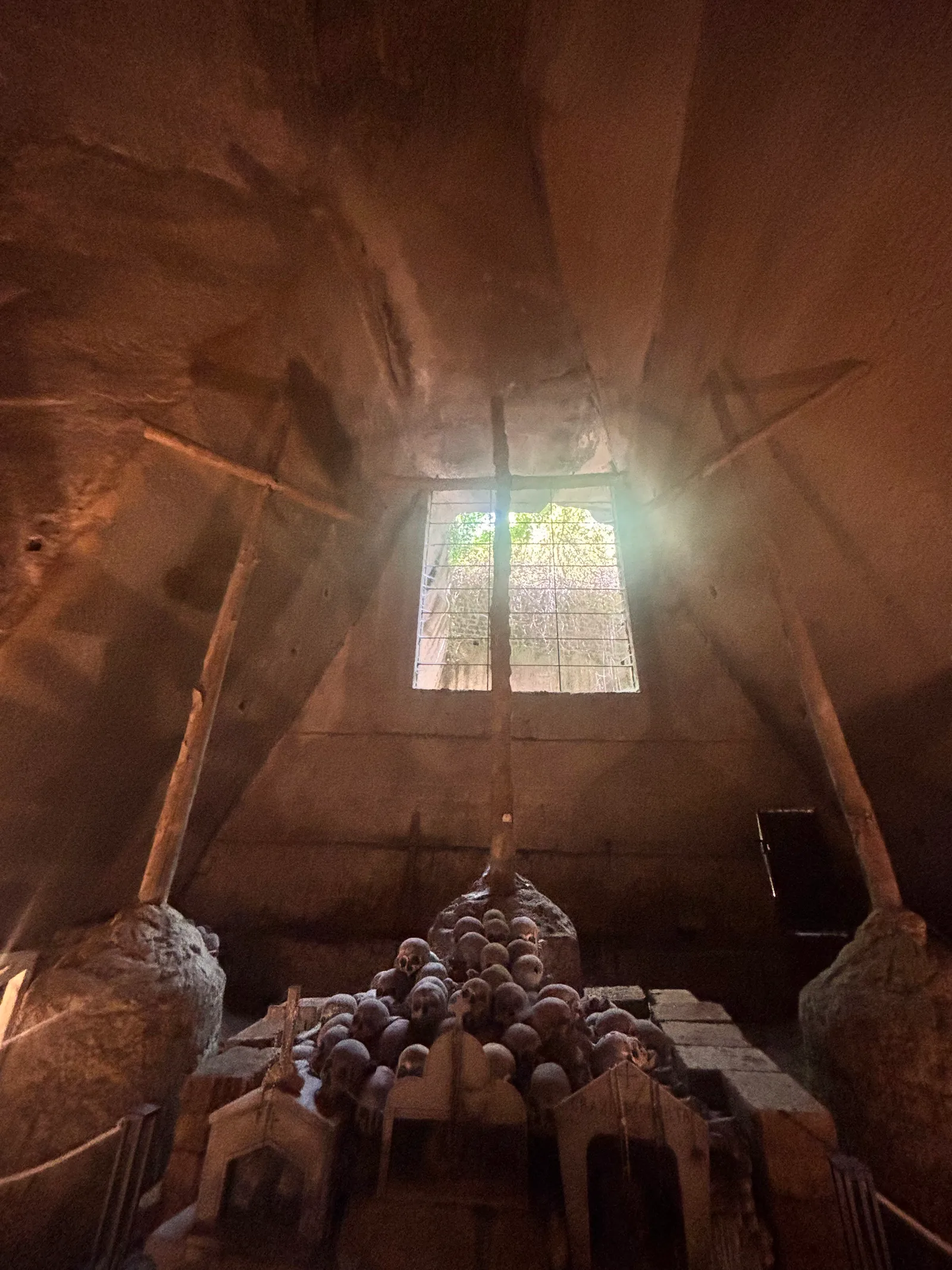Details at Catacombs of San Gennaro Naples — travel photo