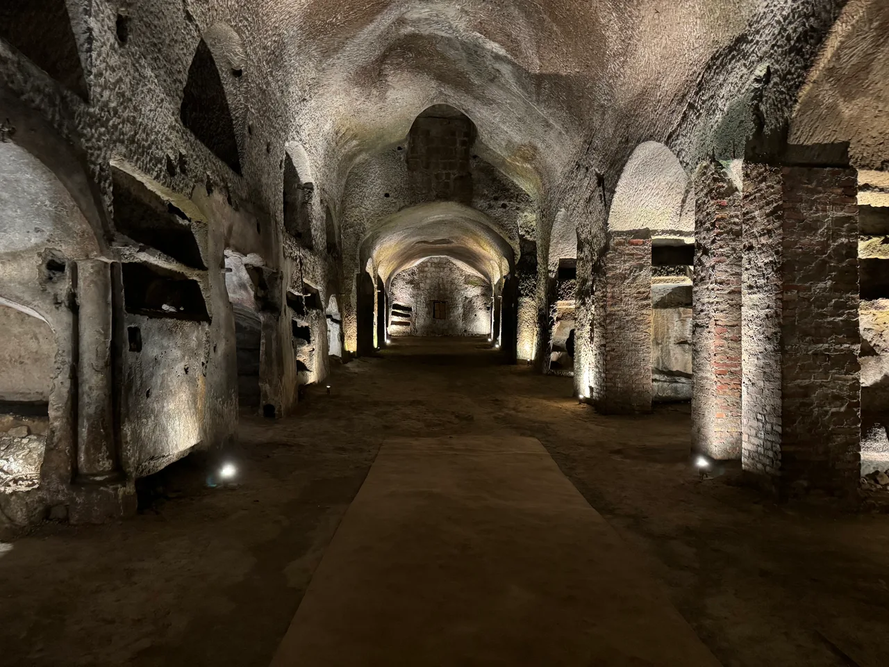 Catacombs of San Gennaro — family guide Naples