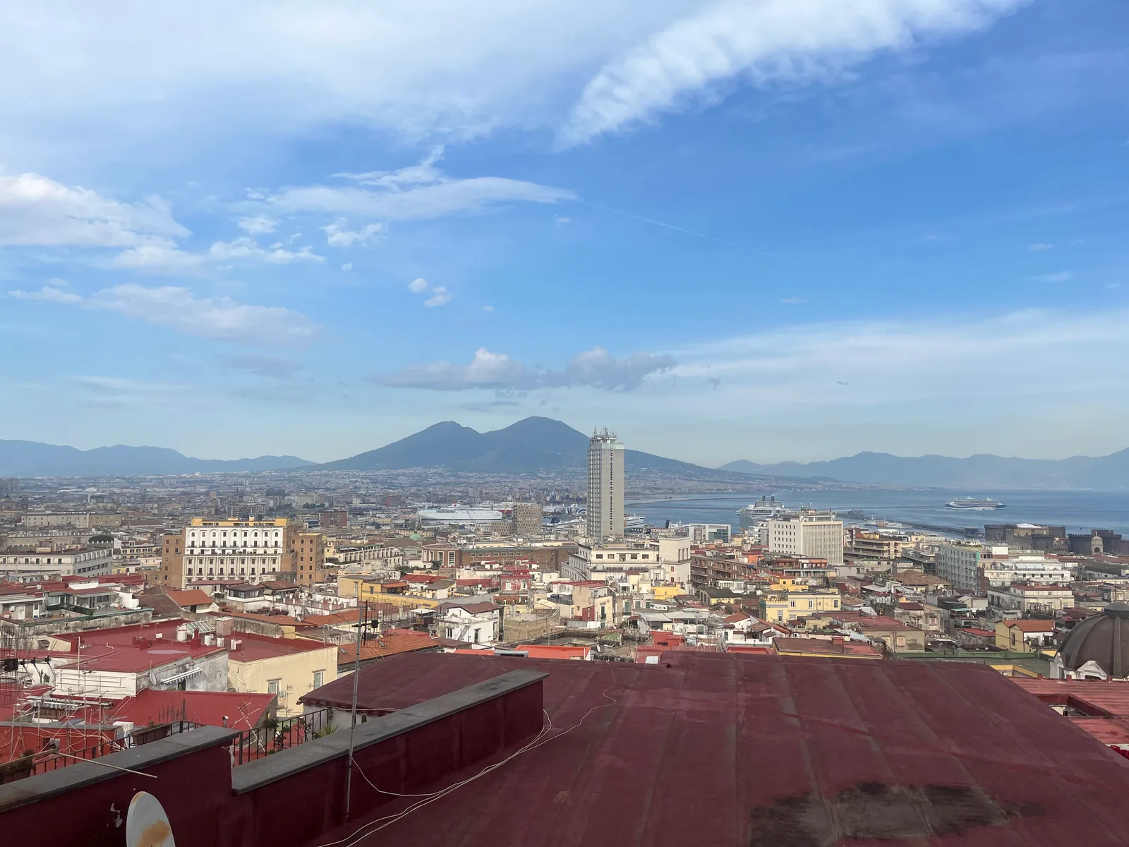 Interior at City view Naples — travel photo
