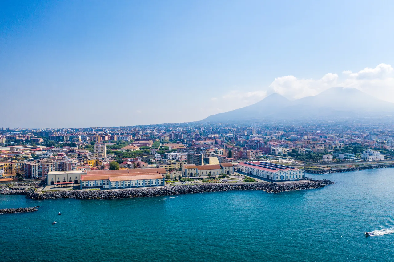 National Railway Museum of Pietrarsa β culture guide Naples