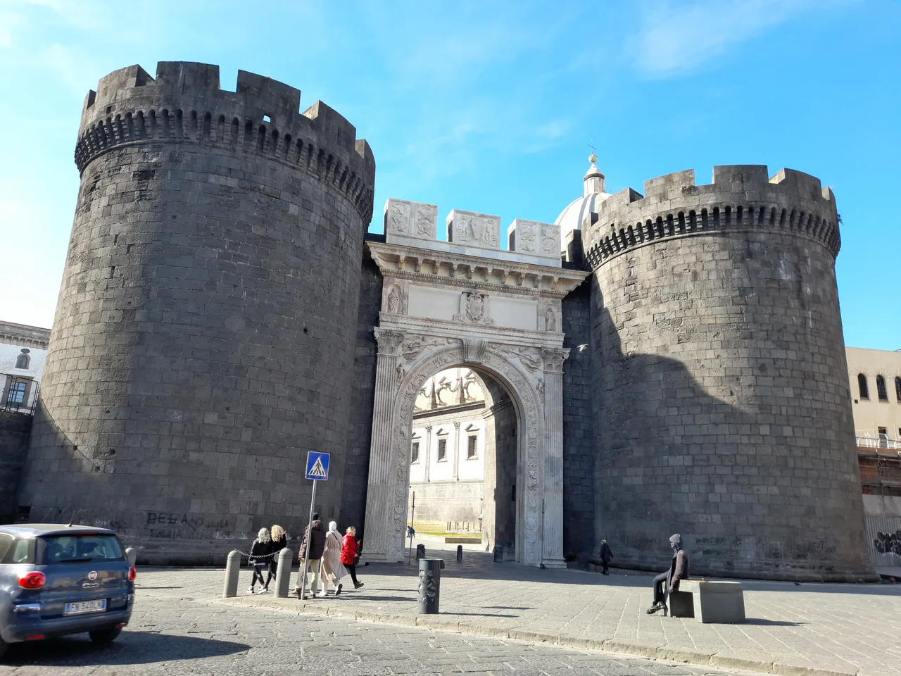 Porta Capuana