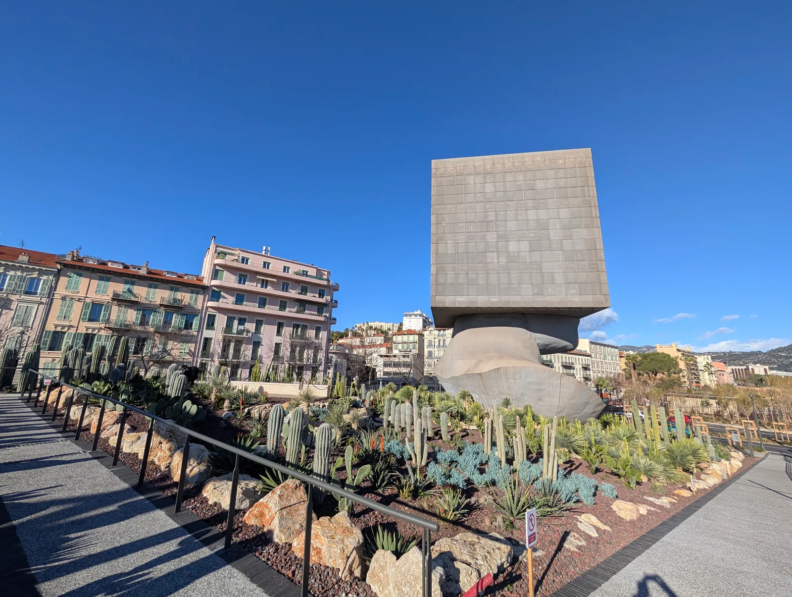 Main view at La Coulée Verte Nice — travel photo