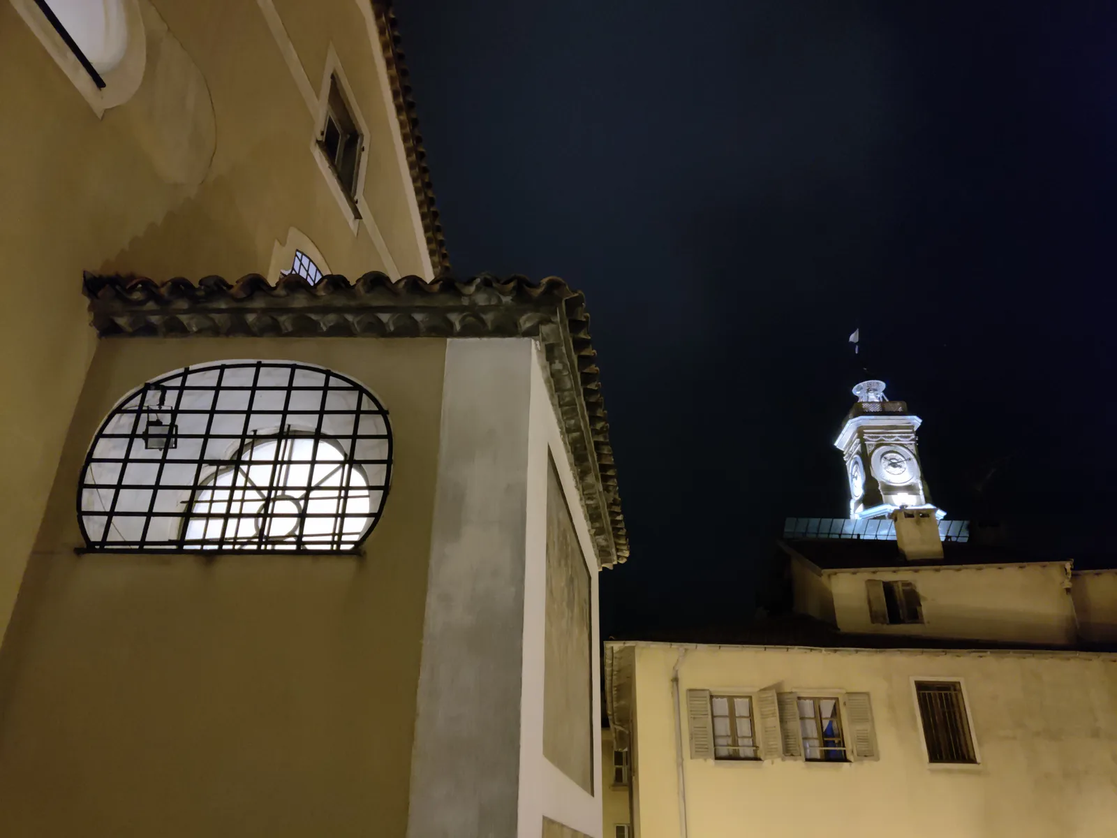 Atmosphere at La Semeuse - Centre Culturel La Providence Nice — travel photo