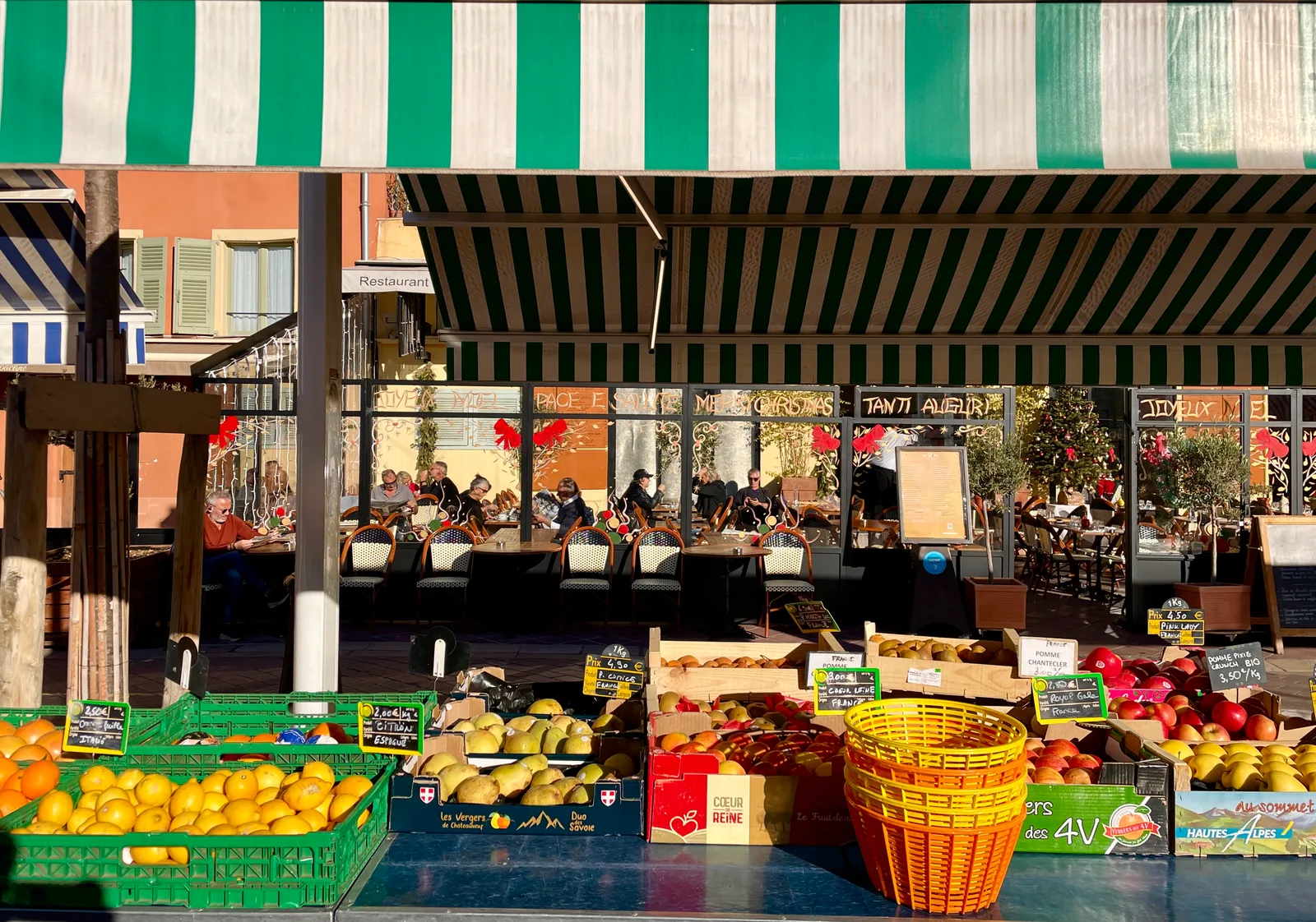 Main view at Marché Aux Fleurs - Cours Saleya - Nice Nice — travel photo