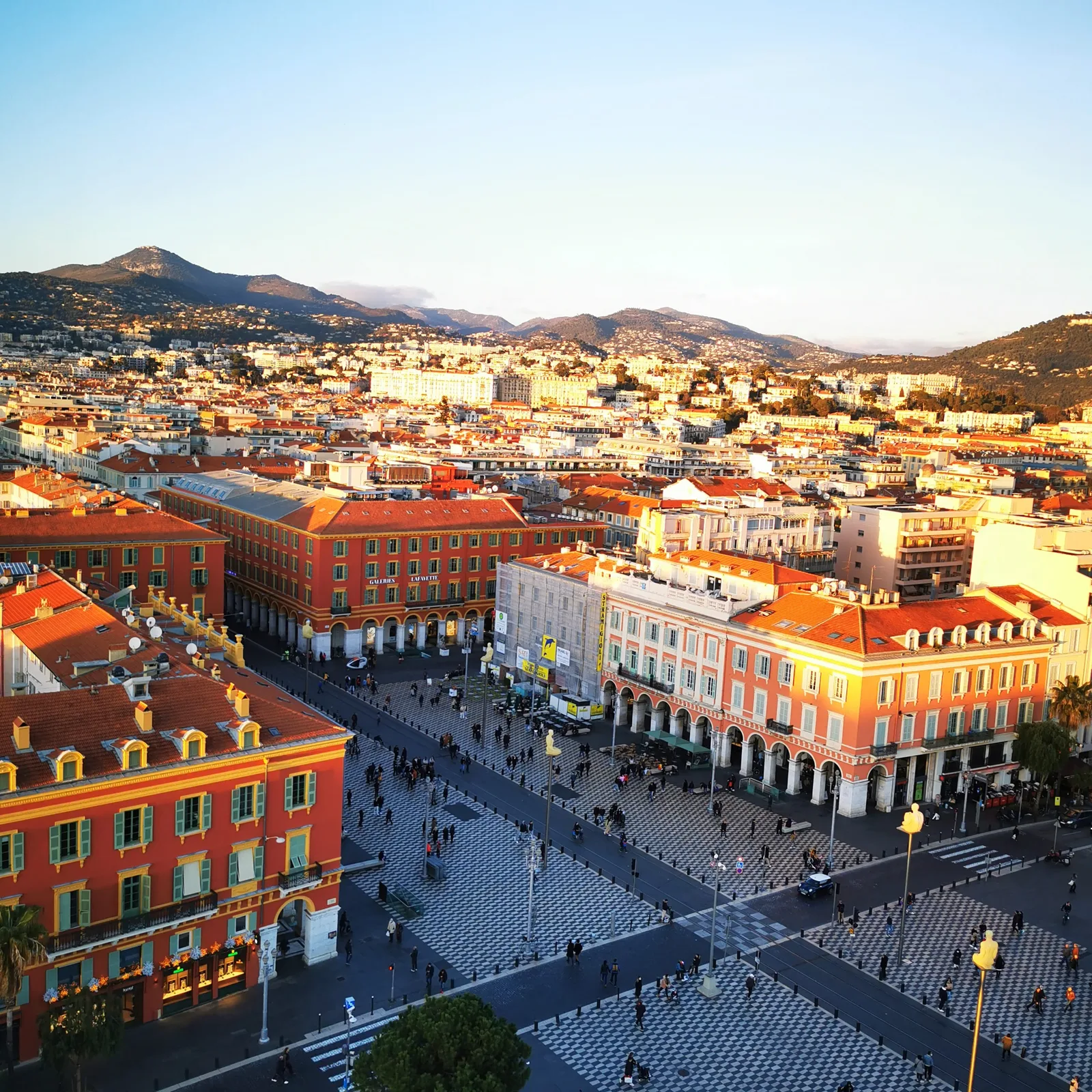 Place Masséna — rainy day guide Nice