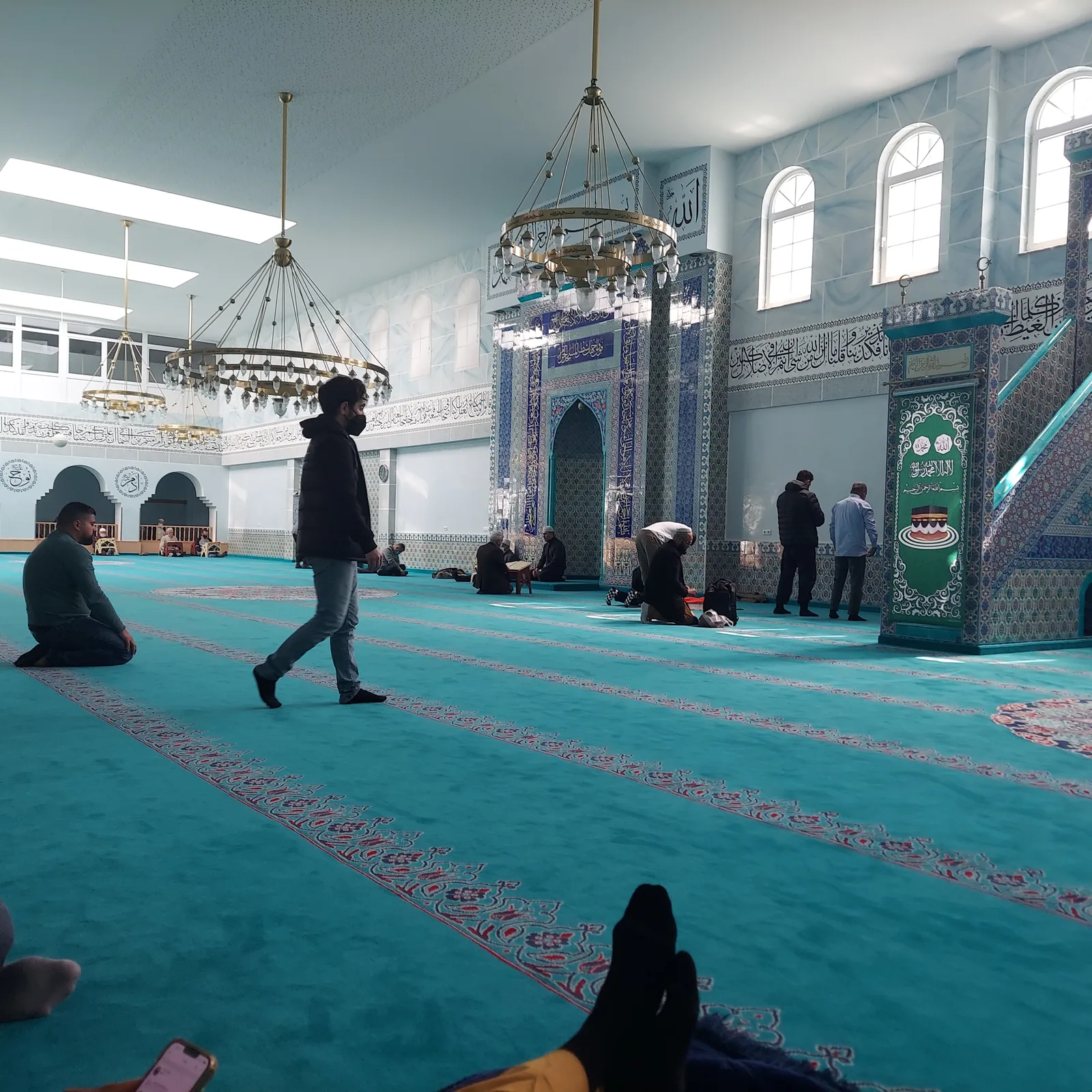 Atmosphere at DITIB Nuremberg Central Mosque Nuremberg — travel photo