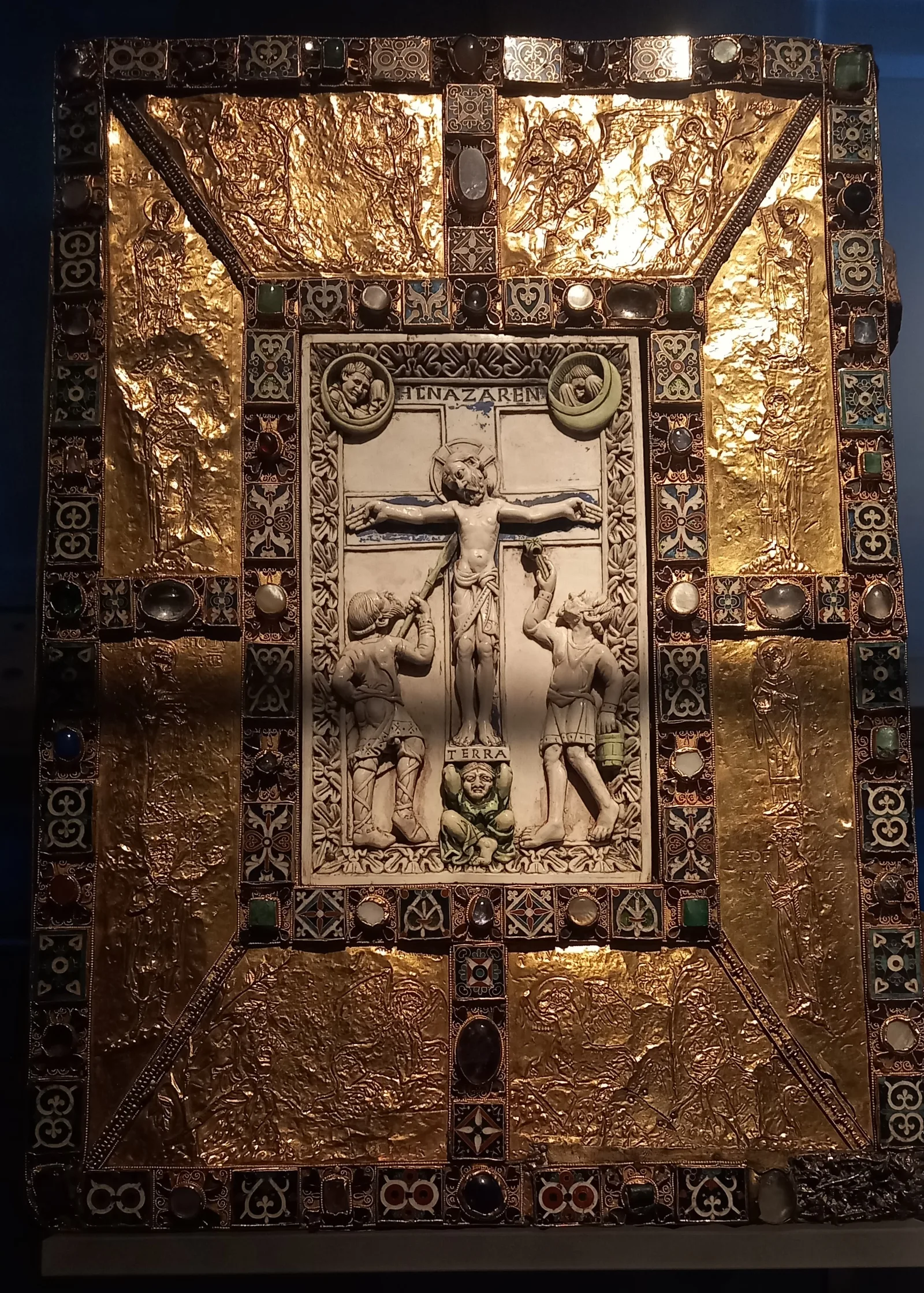 Details at Germanisches Nationalmuseum Nuremberg — travel photo