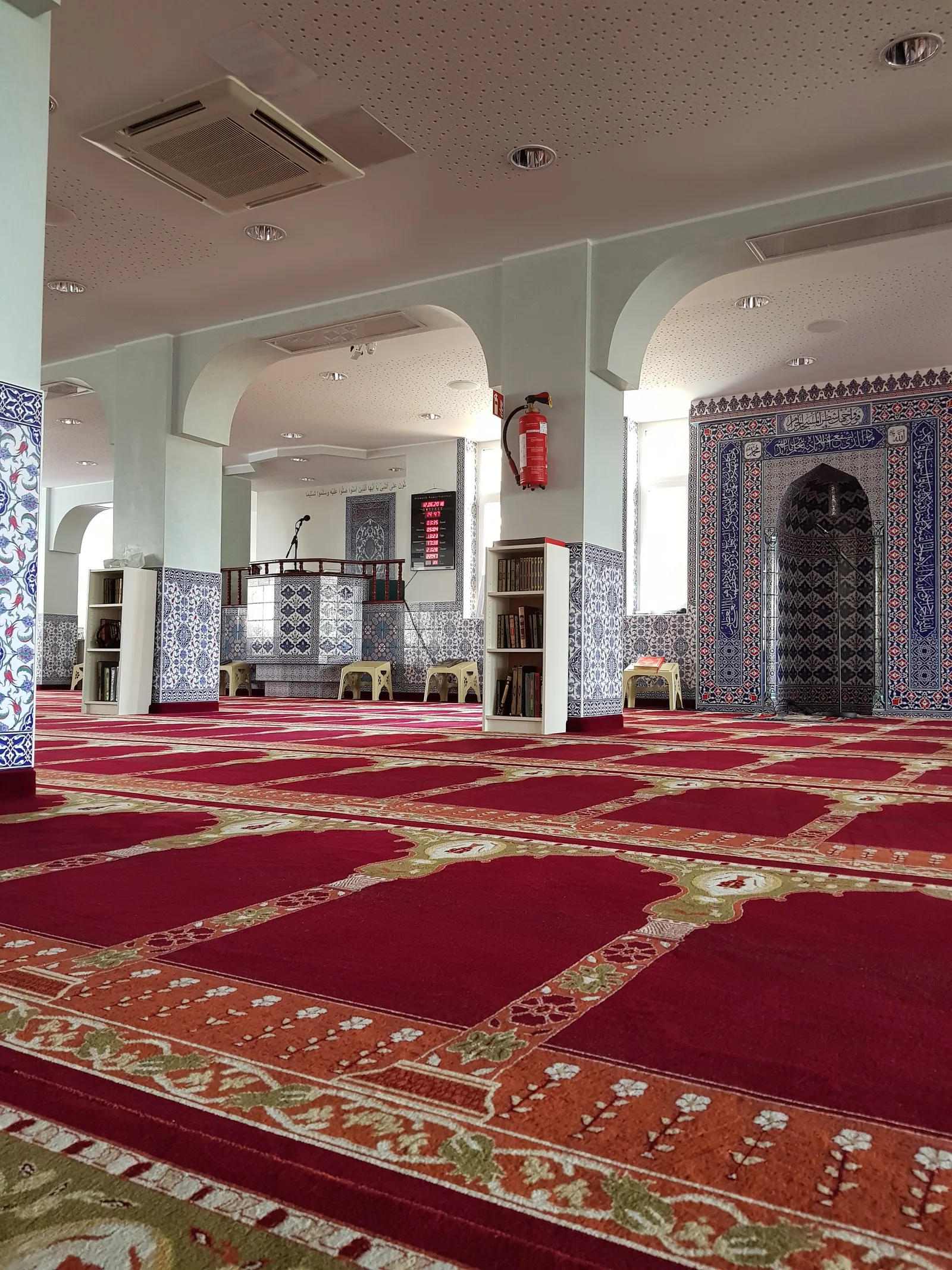 Interior at Islamic Center of Nuremberg Nuremberg — travel photo