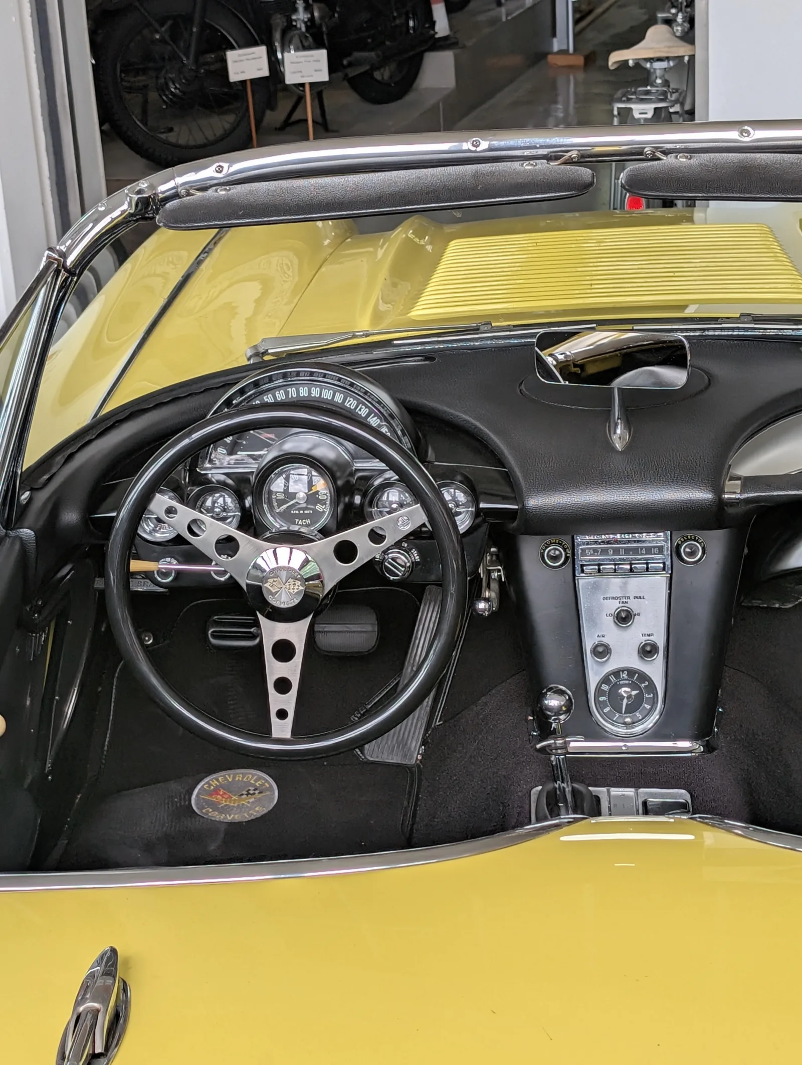 Details at MERKS MOTOR MUSEUM (nostalgia and vintage) Nuremberg — travel photo