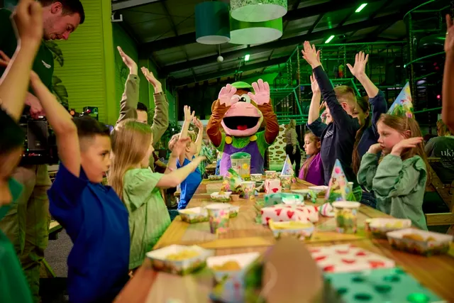 Monkey Town Fürth | Indoor Spielplatz