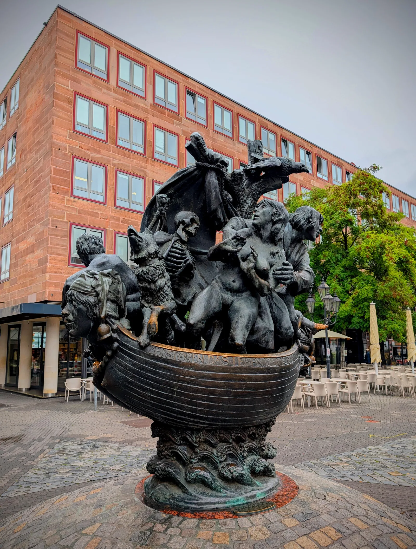 Interior at Narrenschiffbrunnen Nuremberg — travel photo