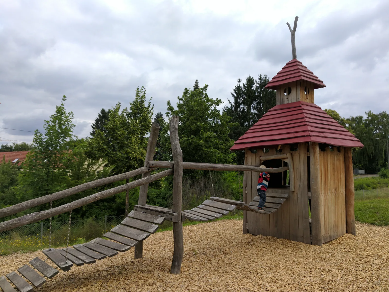 Details at Spielplatz Jülicher Straße Nuremberg — travel photo